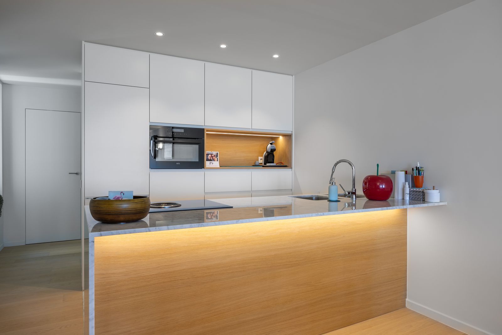 Luxueus én royaal appartement met 2 slpk waar u geniet van frontaal zeezicht foto 5