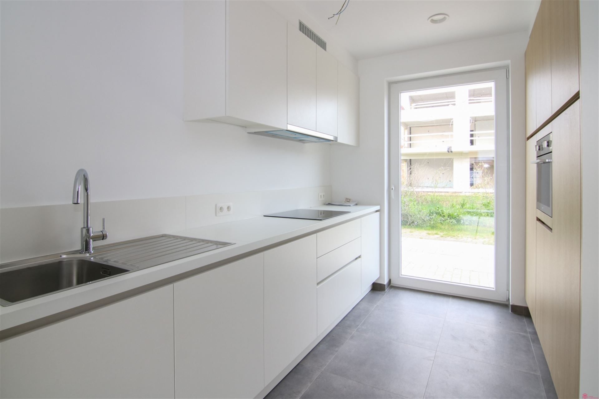 Recente woning te huur in een rustige verkaveling nabij centrum wevelgem foto 4