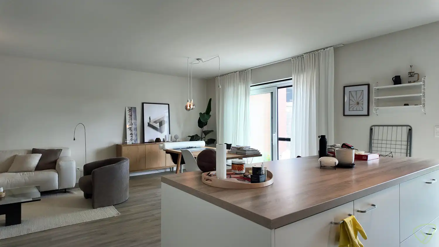 Ruime energiezuinige HOB te huur in Waarschoot met kwalitatieve afwerking! foto 4