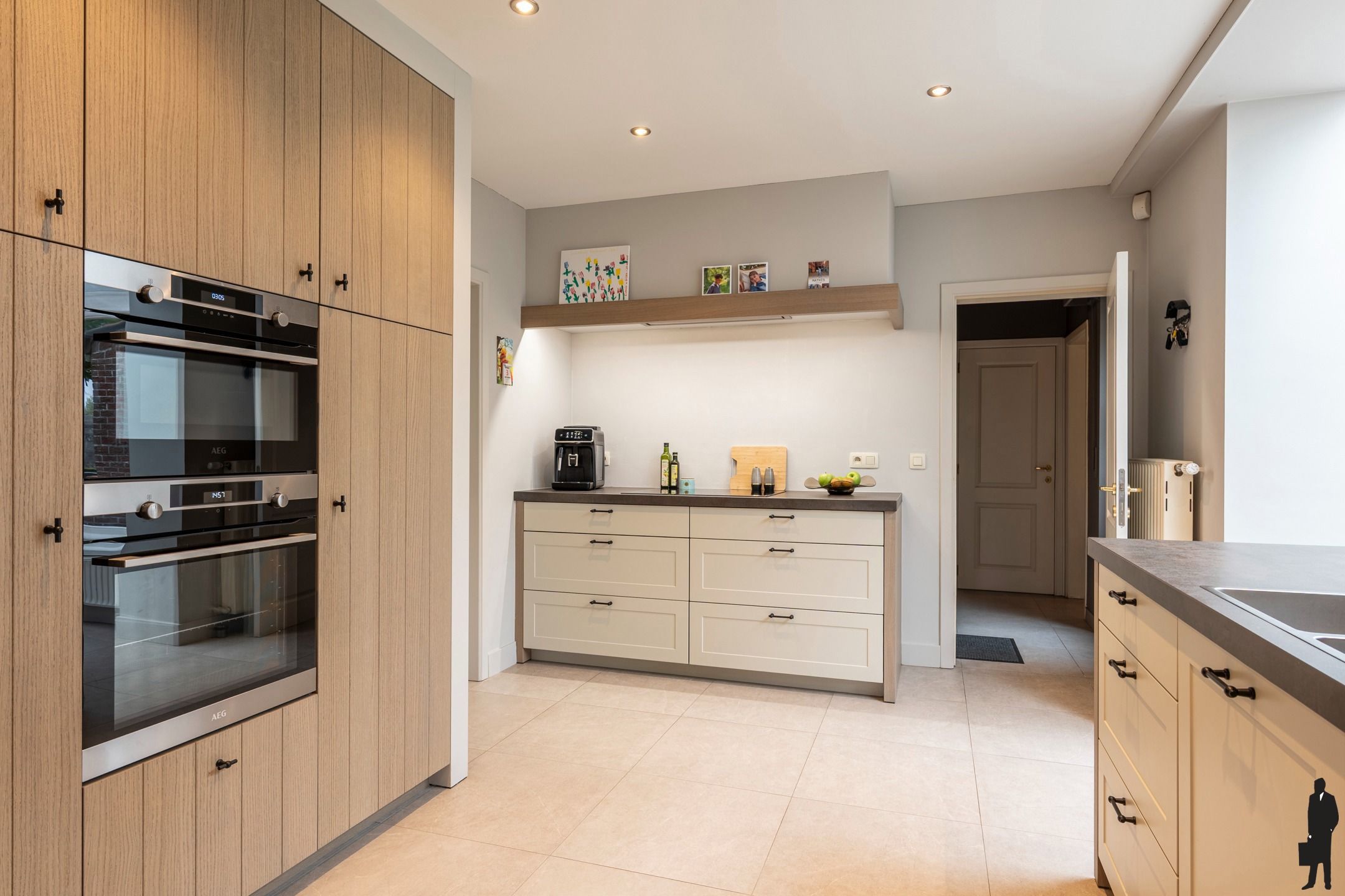 Landelijke woning met 3 slpk. en vrij uitzicht op een perceel van ca. 3.400 m² foto 11