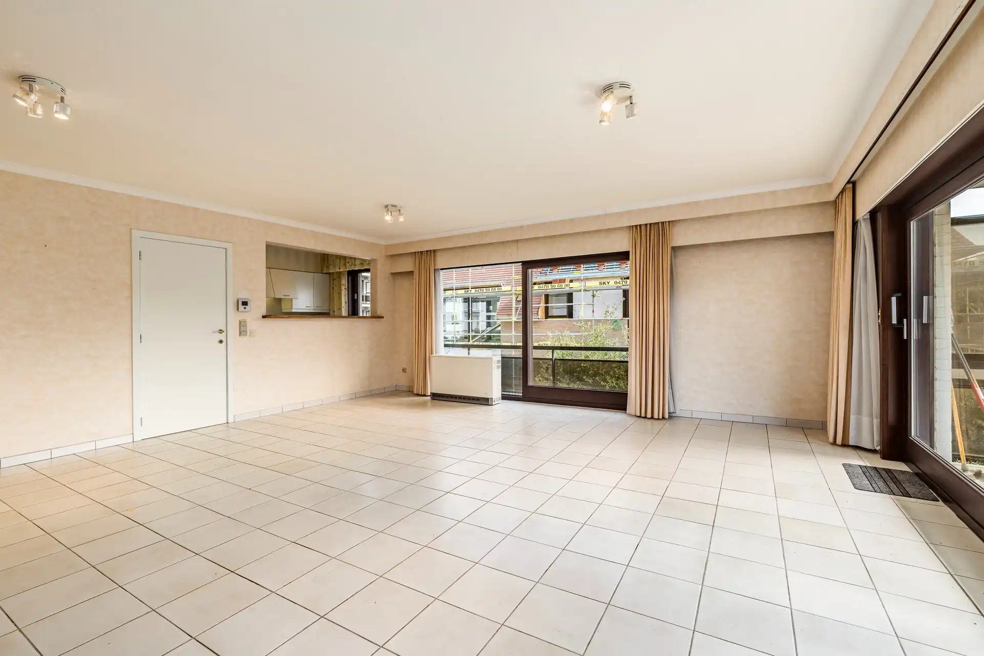 Hoekappartement van 96 m² met prachtig terras in villaresidentie aan het Albertstrand foto 4