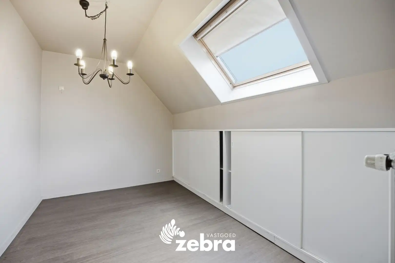 Woning met magazijn te Heule! foto 18