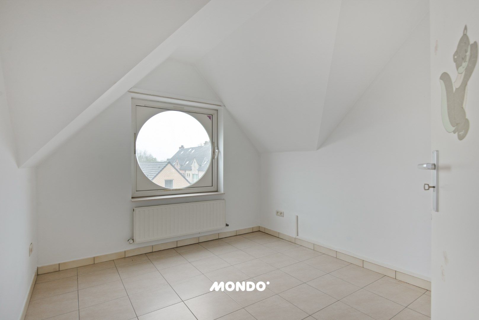 Ruim en energiezuinig duplexappartement te koop in het centrum van Steenhuffel – Inclusief overdekte privéparking foto 13