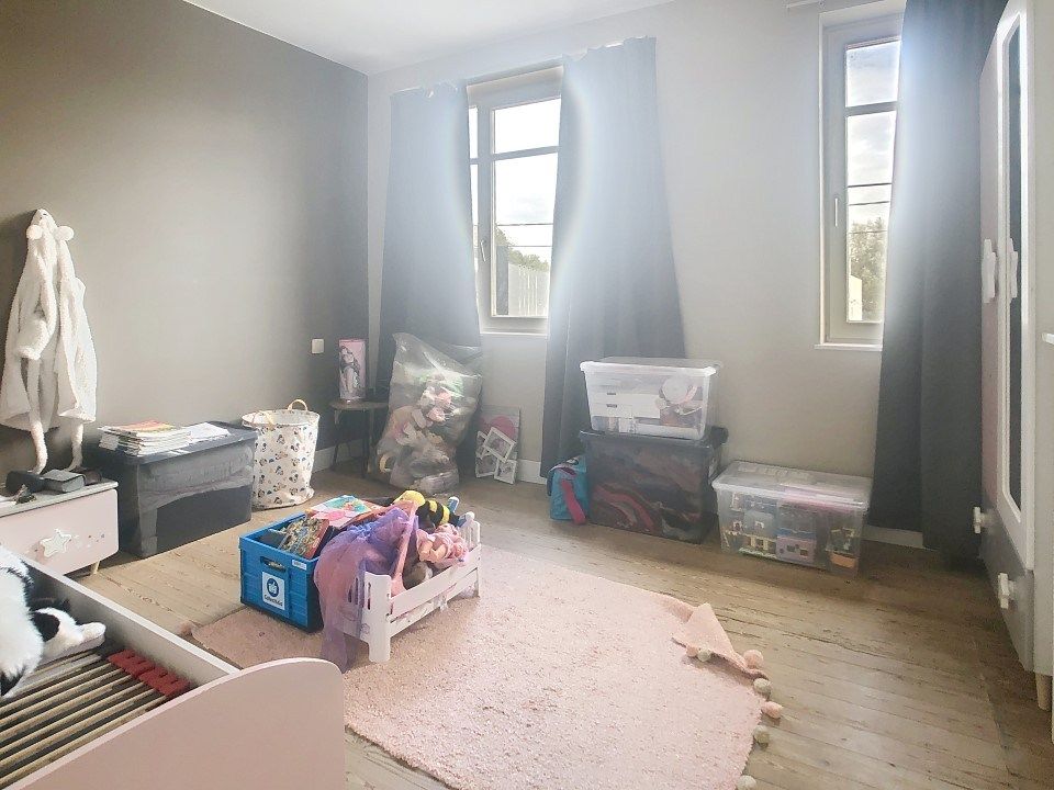 Volledig gerenoveerde woning met tuin én garage te Roeselare foto 8