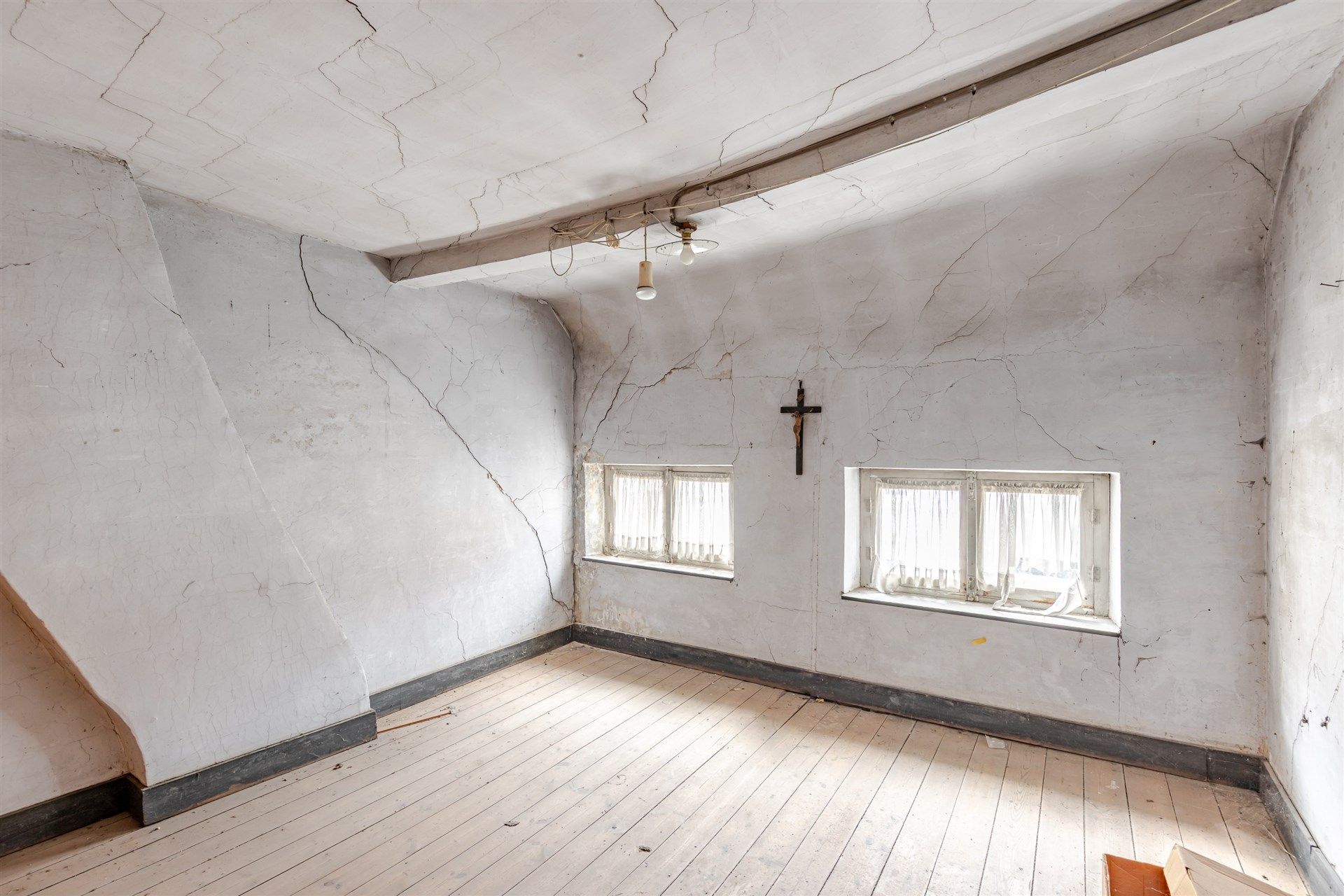 Karaktervol handelshuis in hartje Aalst met tal van mogelijkheden foto 18