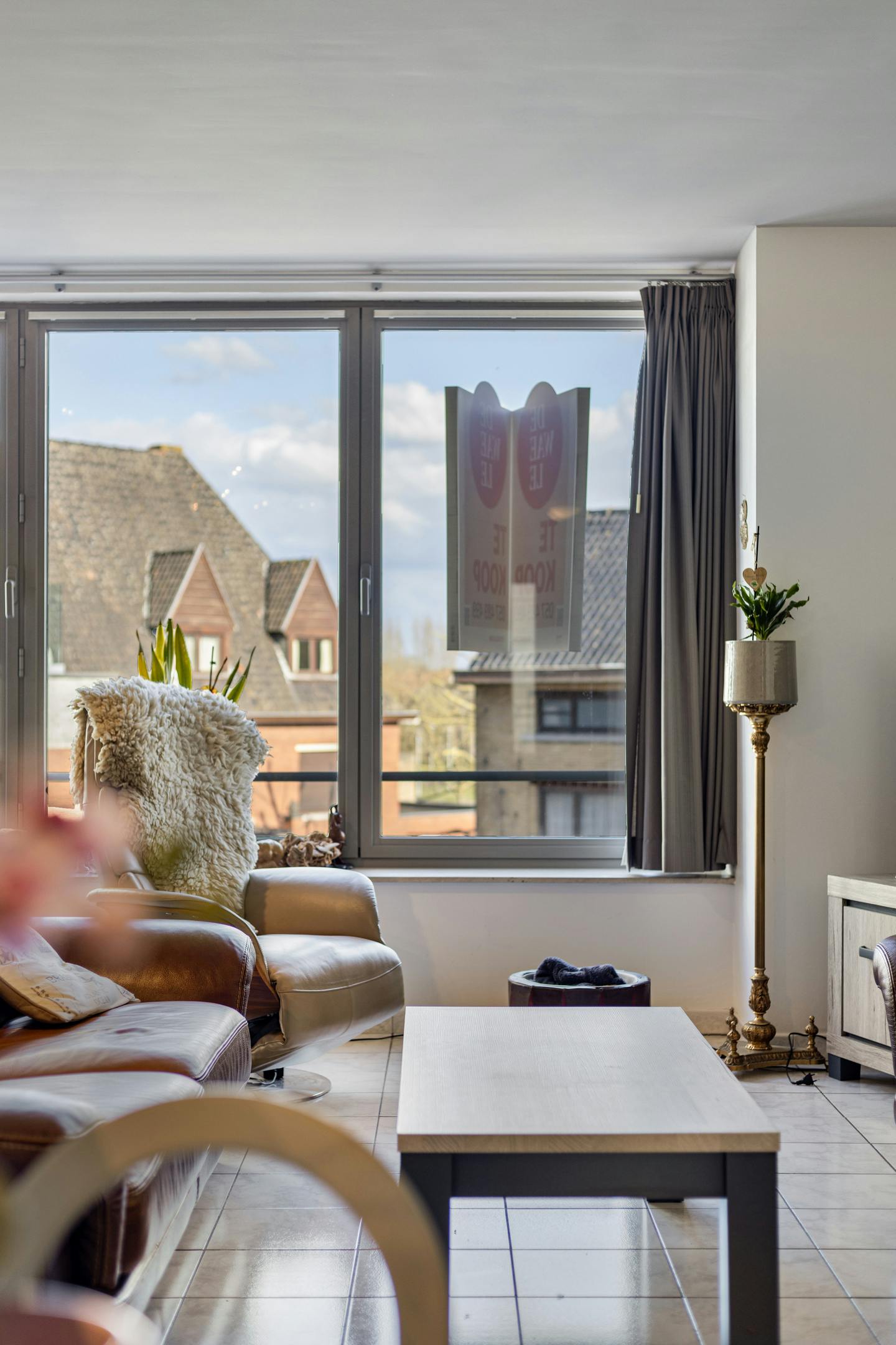 Verhuurd 2 kamerappartement te koop in de Veurnestraat in Poperinge foto 2