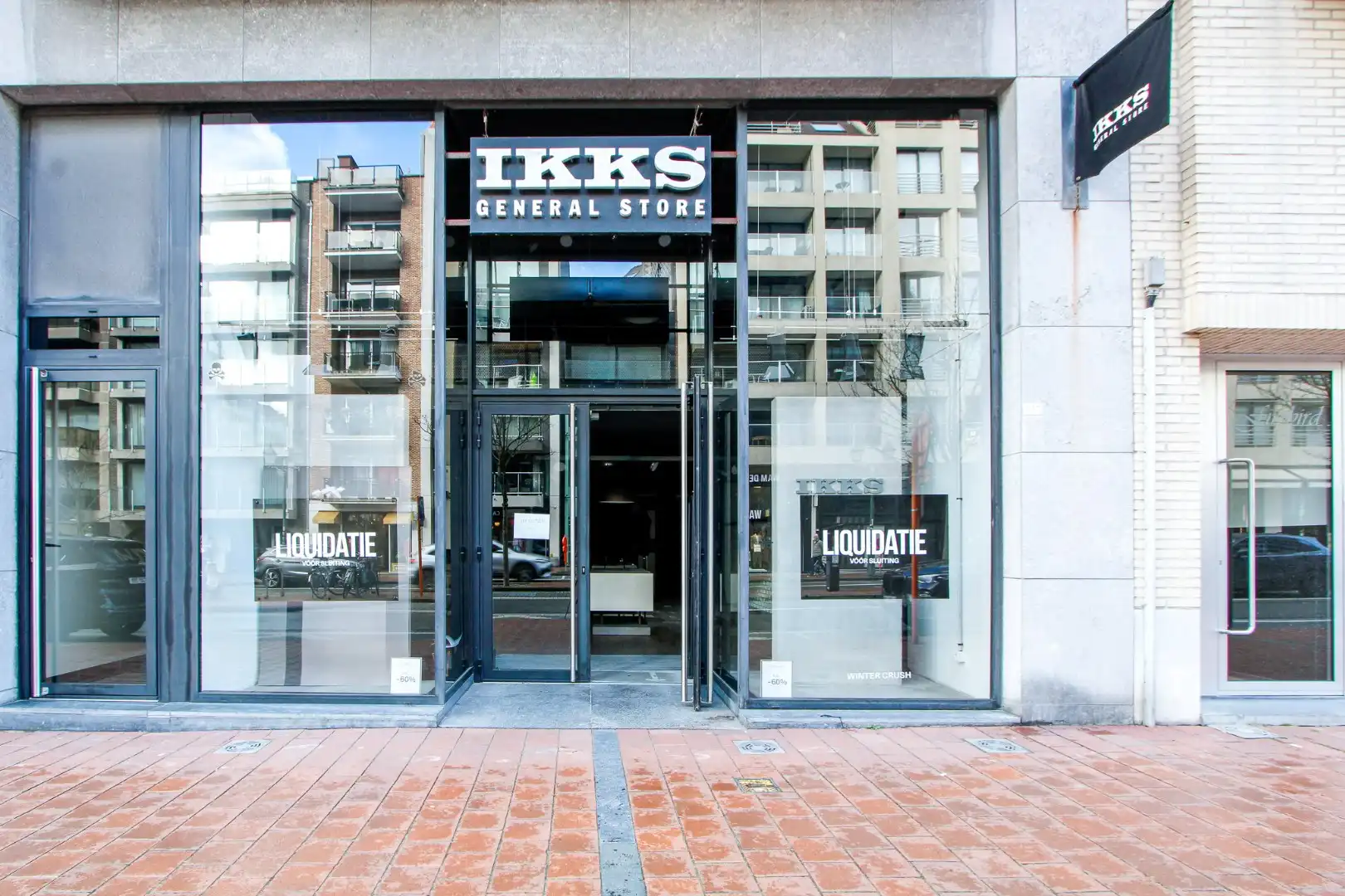 Te huur winkelpand topligging Lippenslaan 343 Knokke foto {{pictureIndex}}