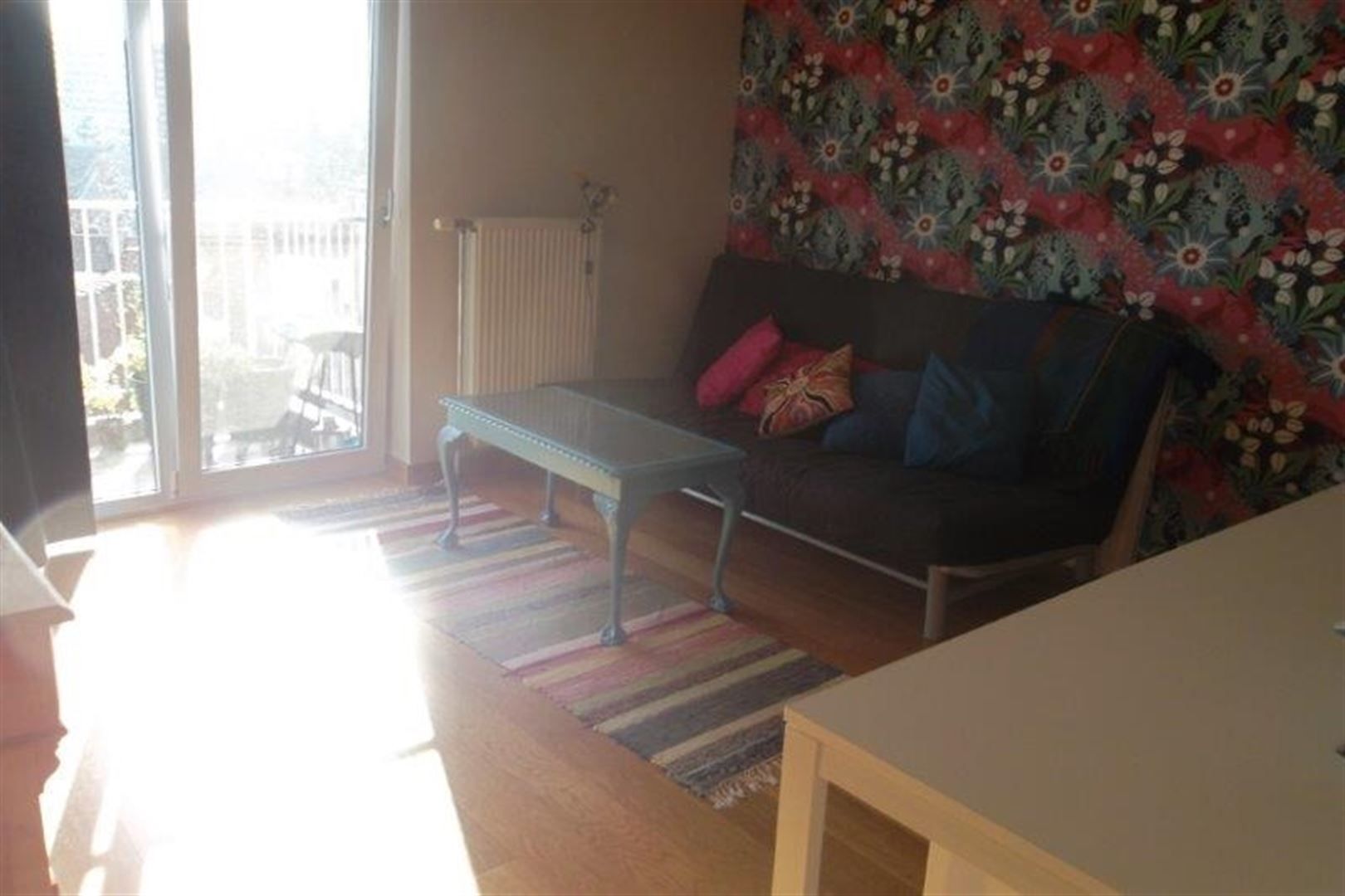 Licht hoekappartement met 2 slaapkamers, terras en parking foto 13