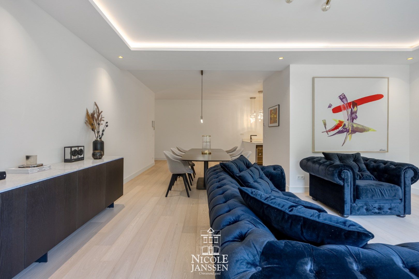 Prachtig gelijkvloers appartement met tuintje, private kelderberging en eigen autostaanplaats in Bokrijkpark foto 5