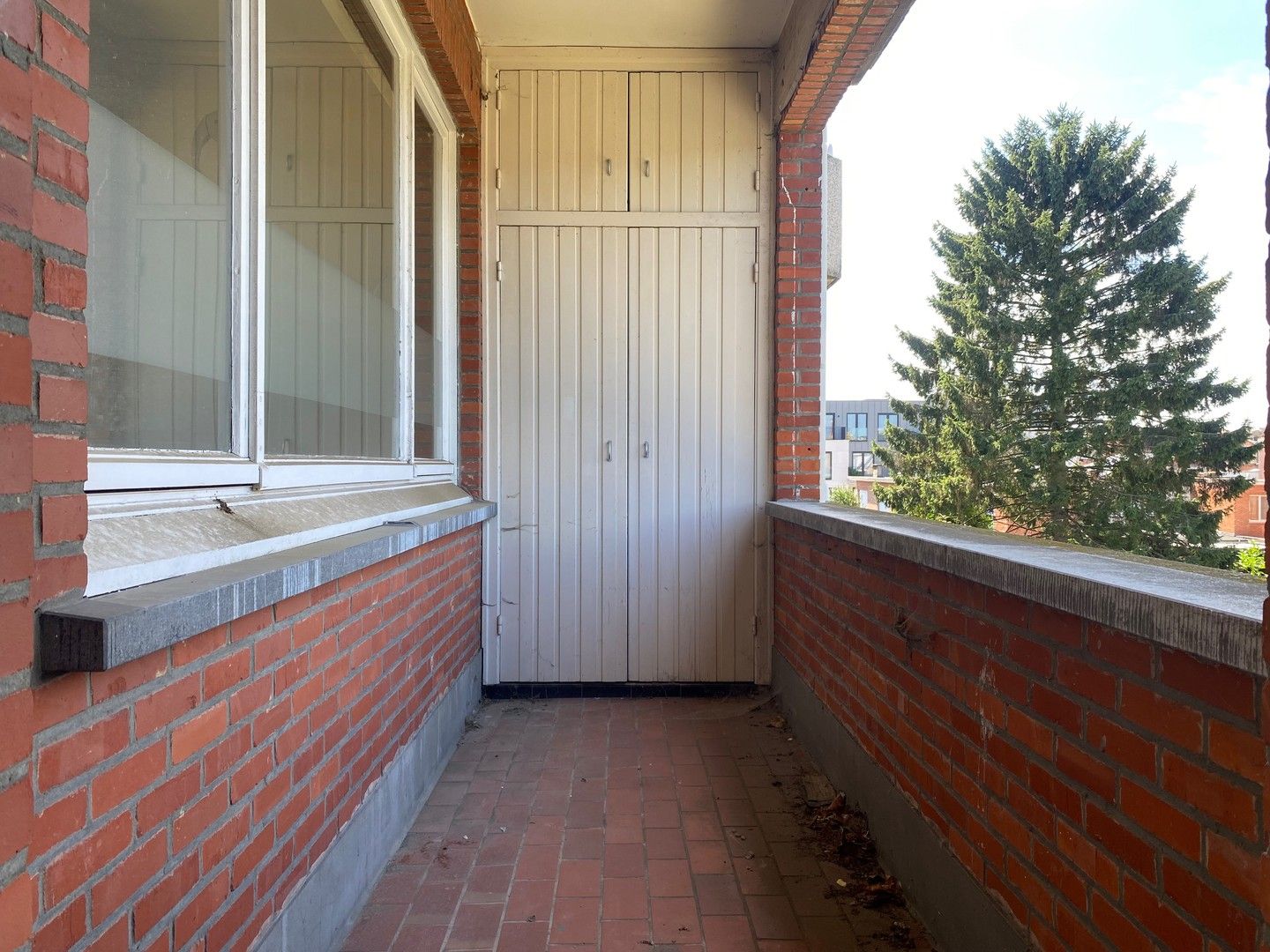 Lichtrijk appartement aan het park van Brasschaat (geen lift aanwezig). foto 10