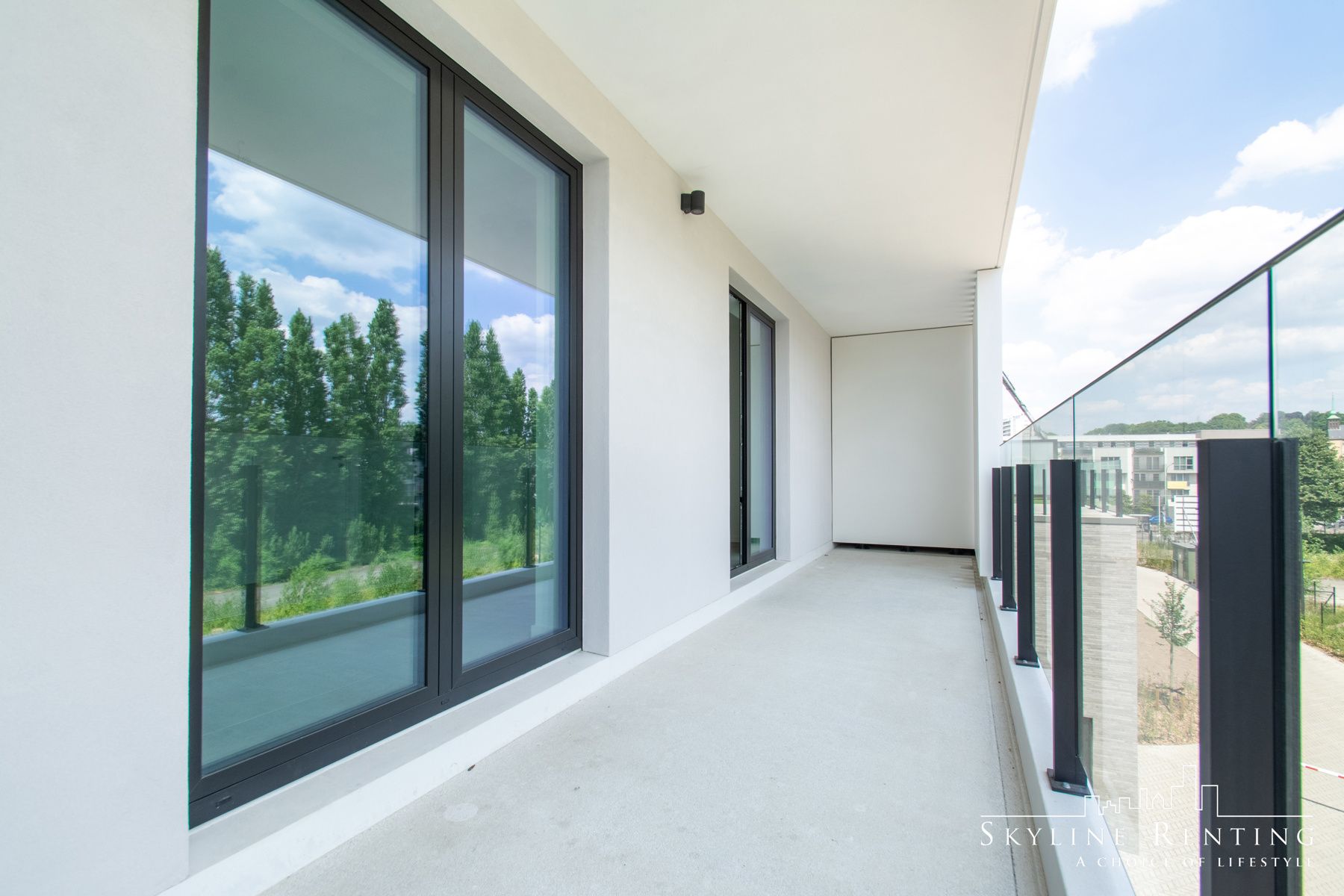 Prachtig 1 slaapkamer appartement met groot TERRAS foto {{pictureIndex}}