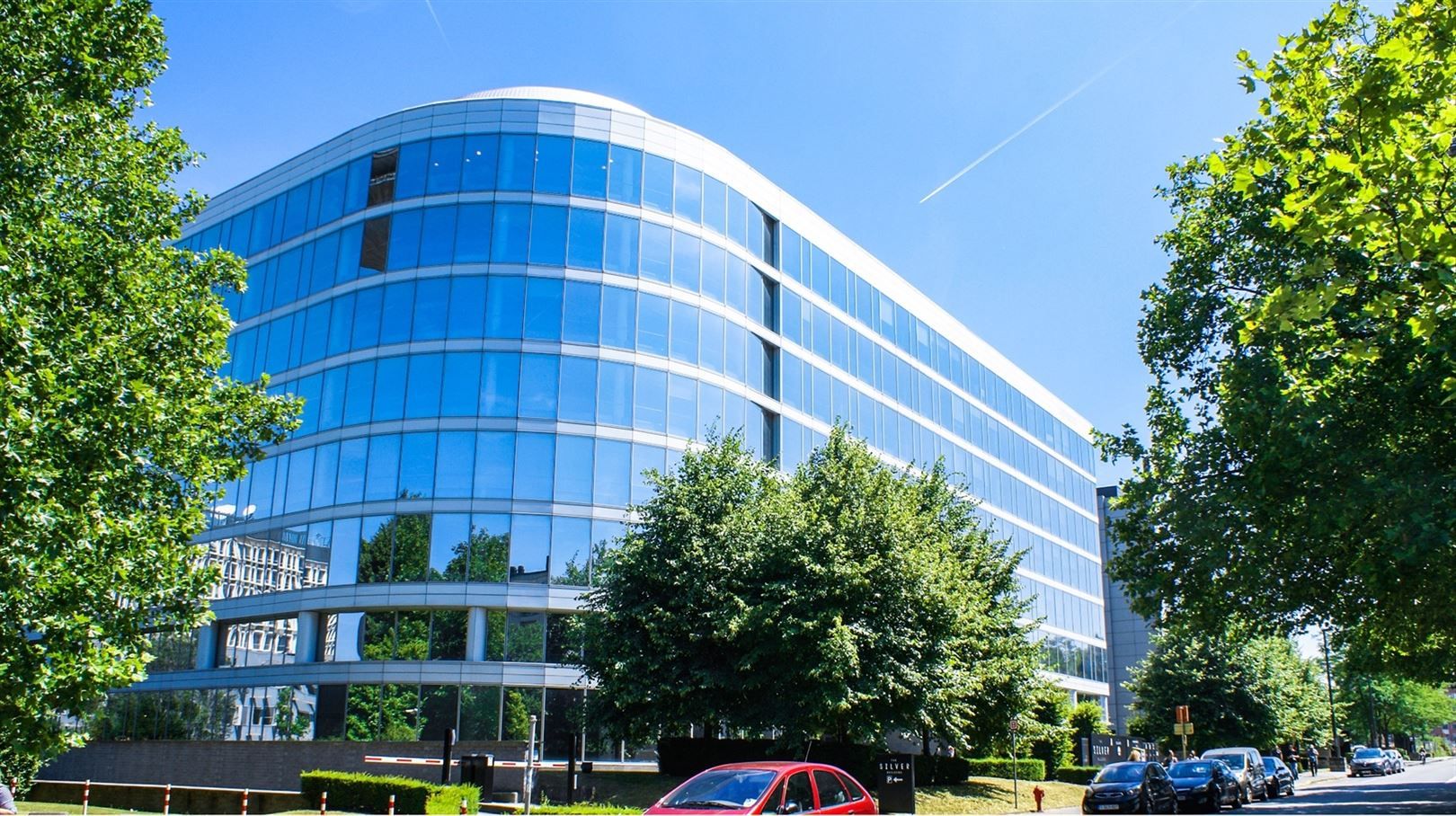 SILVER BUILDING: vanaf 110 m² foto {{pictureIndex}}