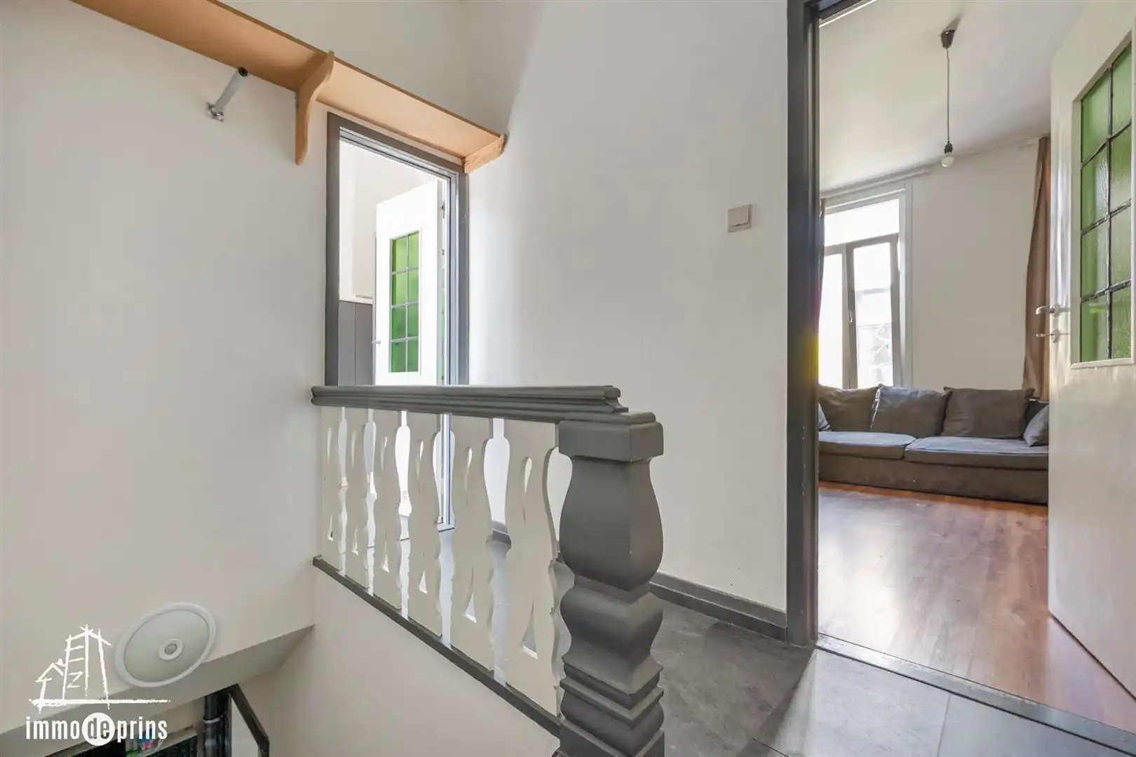 Opbrengsteigendom winkel met woonst  foto 11