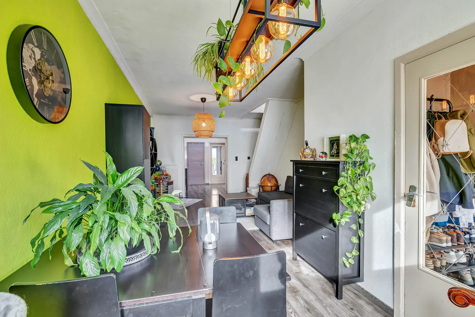 Instapklare woning met tuin en garage in Klein Willebroek foto 7