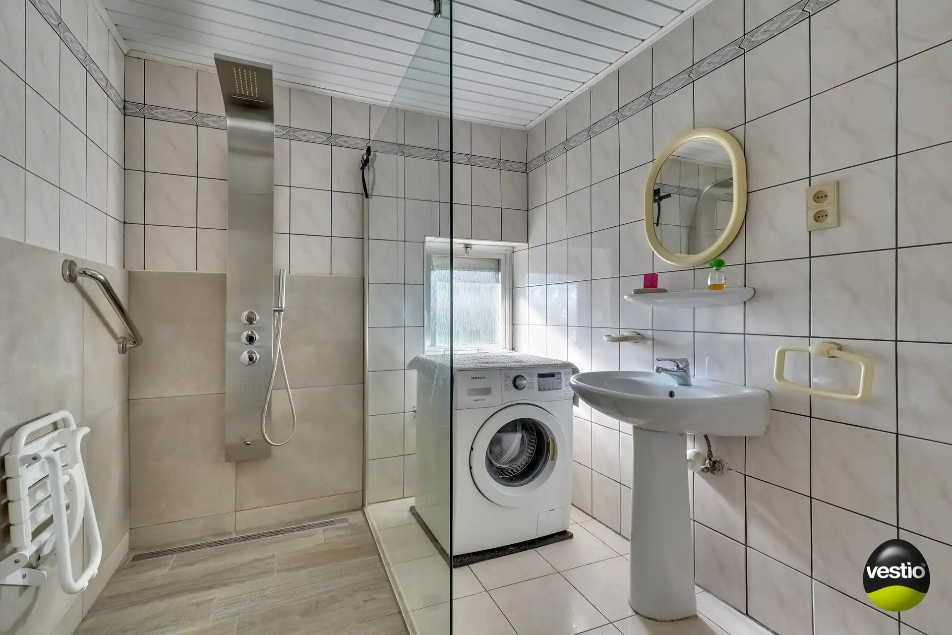 RUSTIG GELEGEN WONING MET 4 SLAAPKAMERS foto 18