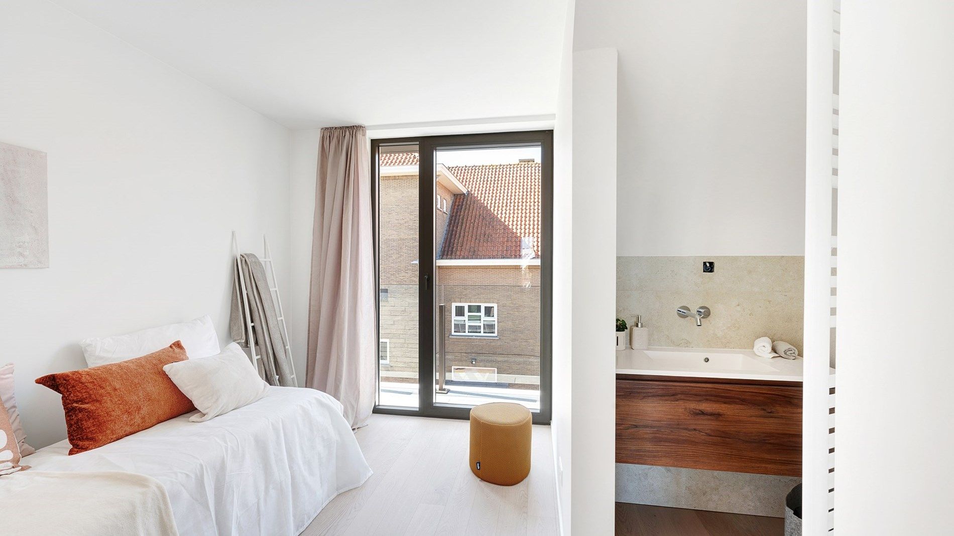 Residentie Edward: ruim duplex-appartement te Knokke-Centrum foto 16