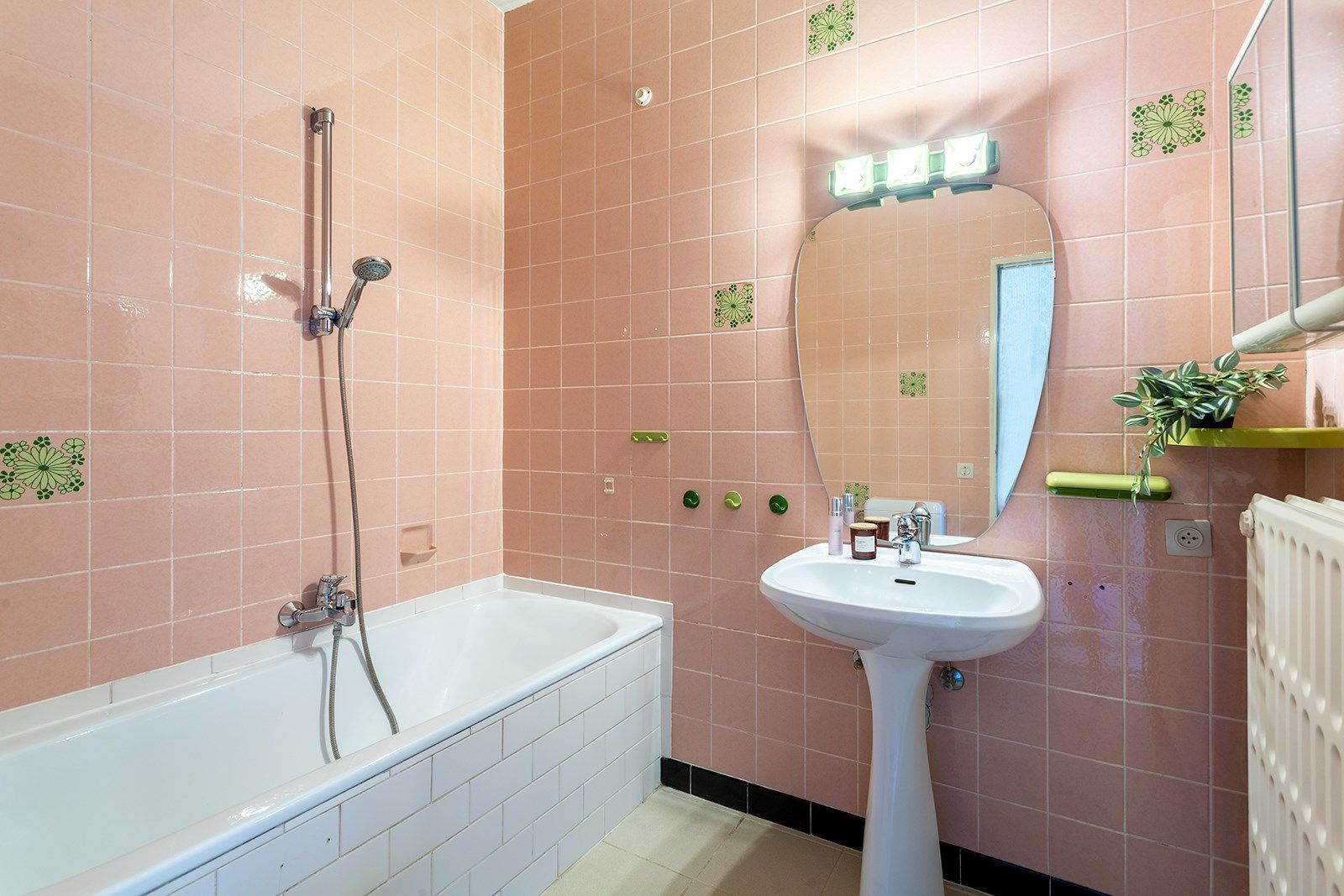 Ruime en rustig gelegen woning met tuin foto 11