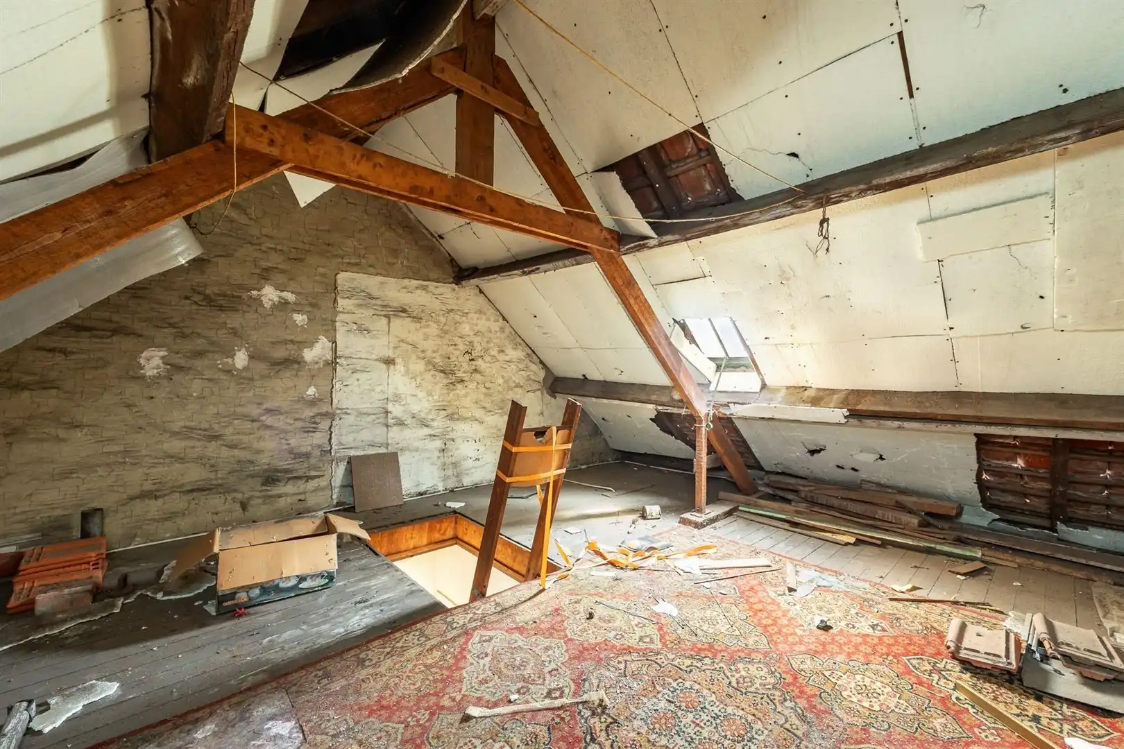 karaktervolle 3-slaapkamerwoning met grote zolder, diepe tuin en berging foto 18