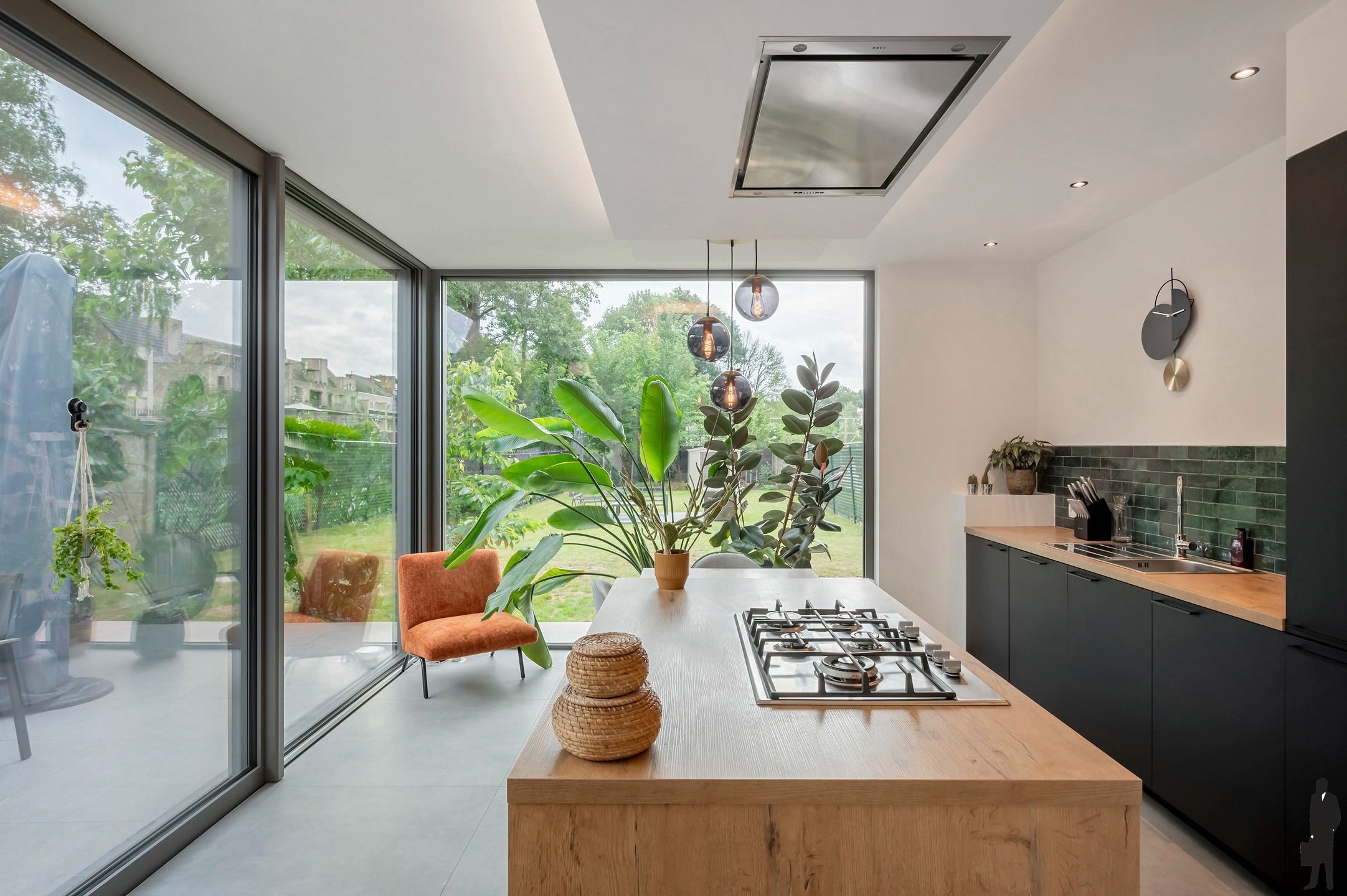 Gerenoveerde woning te Kalmthout foto 3