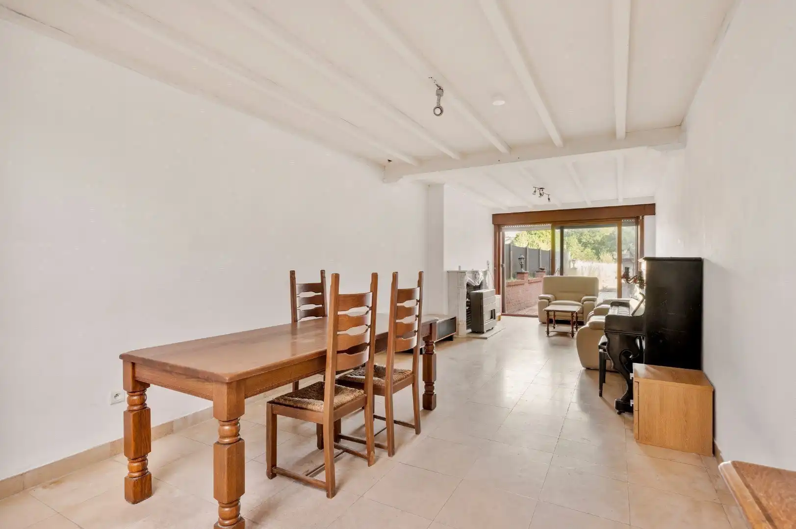 Ruime woning met 4 slaapkamers op 560 m² te Wervik foto 5