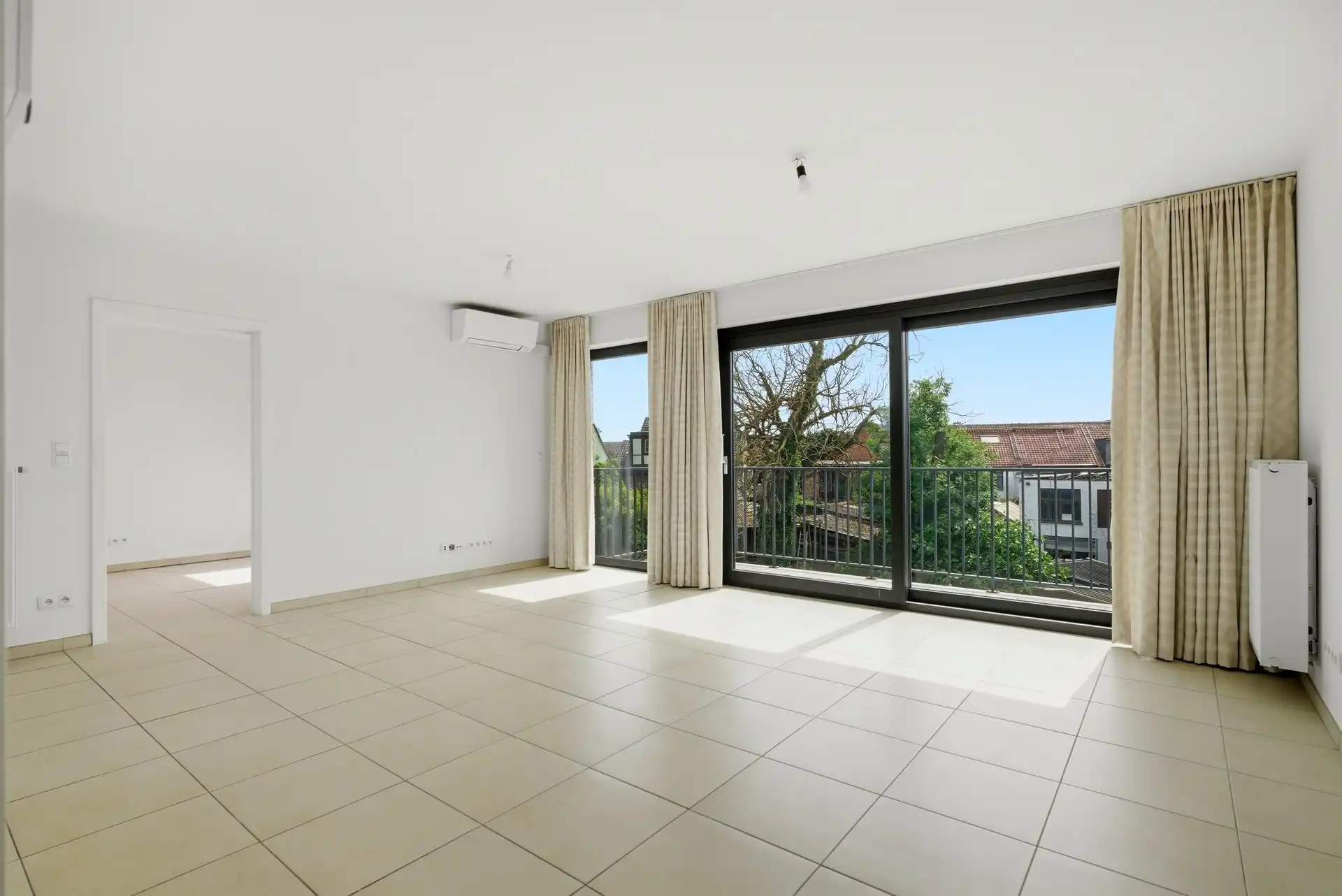 Modern en energiezuinig appartement op rustige locatie in doodlopende straat te Hamme foto 6