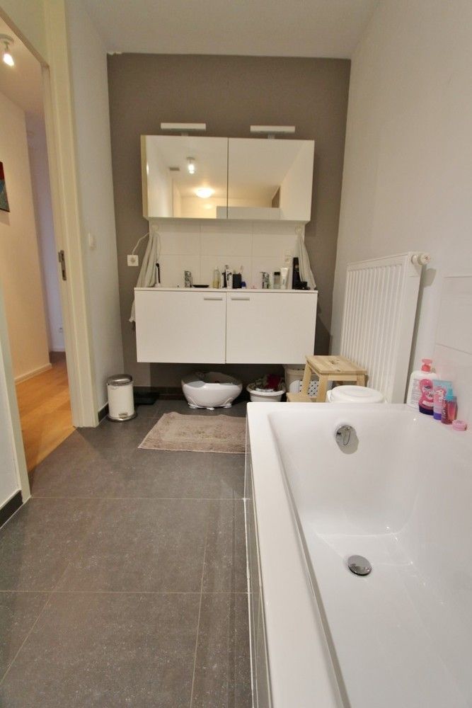 Modern 2-slaapkamer appartement in Sint-Truiden foto 13