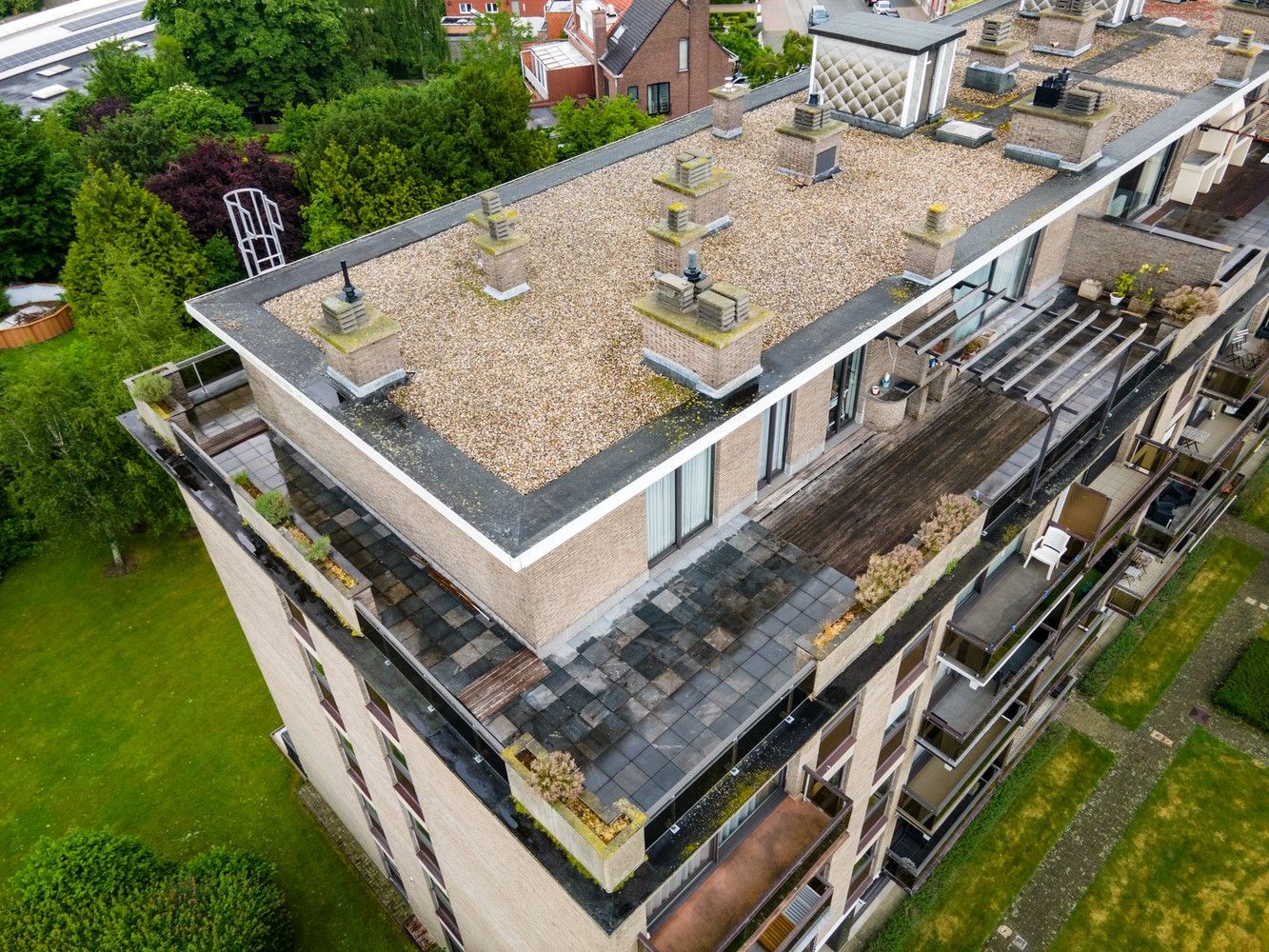 Prachtig verzorgd penthouse met 3 slaapkamers en 360° terras te Lier foto 22