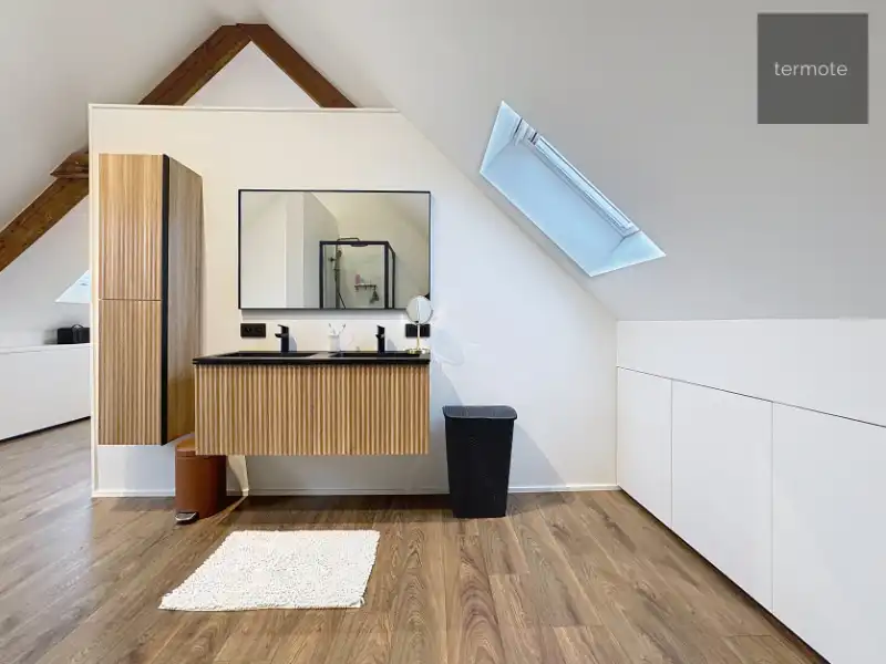 woning met magazijn foto 43