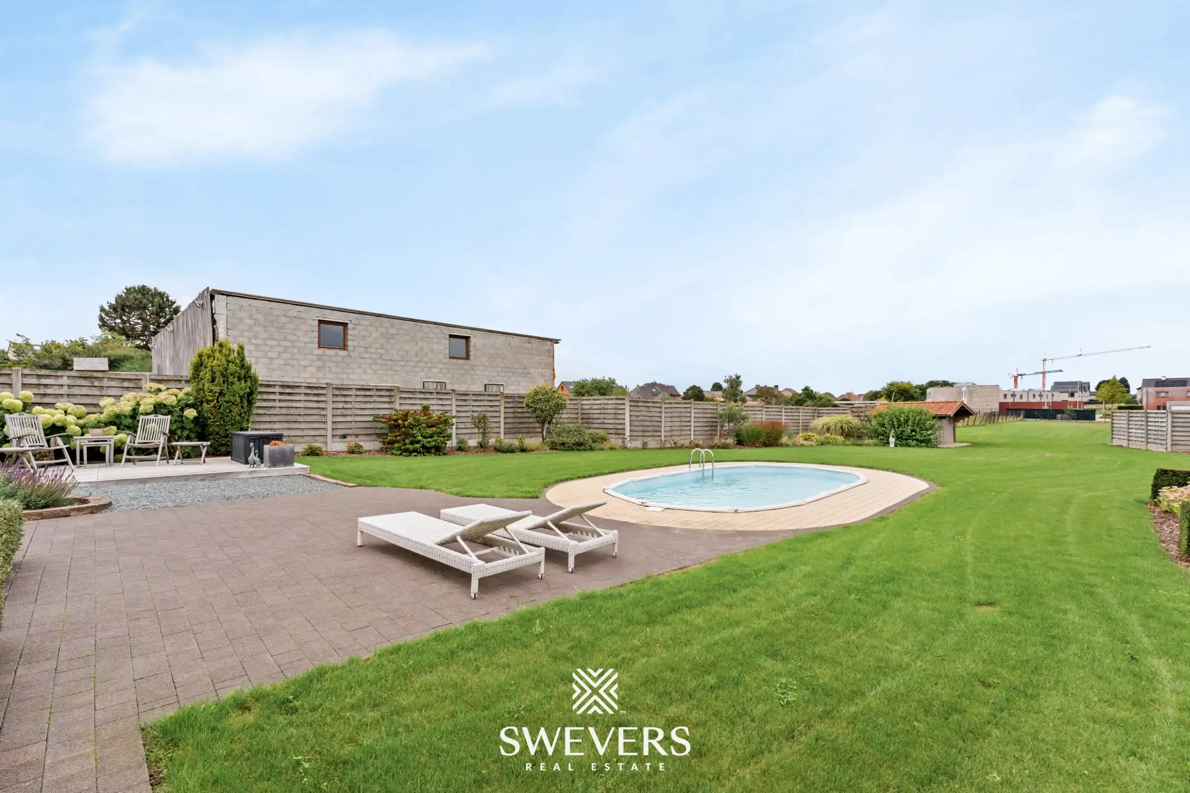 Royale kangoeroewoning met zwembad en dubbele garage foto 40