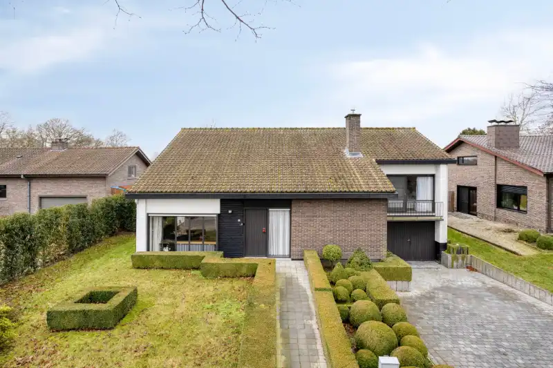 Villa te koop foto 2