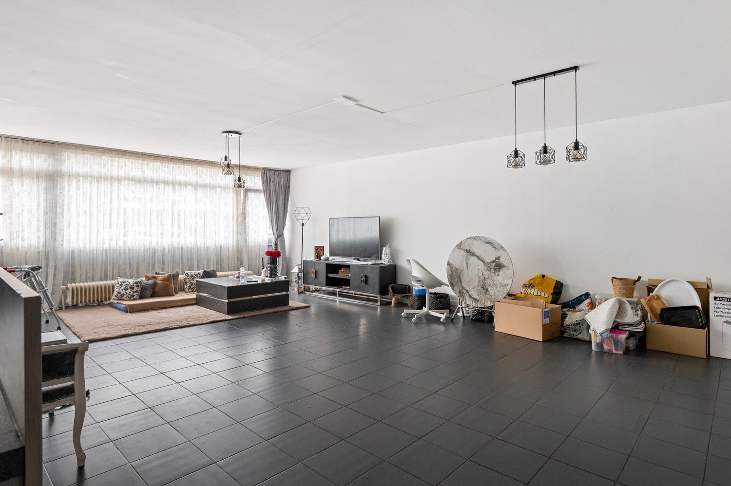 Ruim gelijkvloers appartement met 3 slaapkamers en terras in Deurne! foto 4