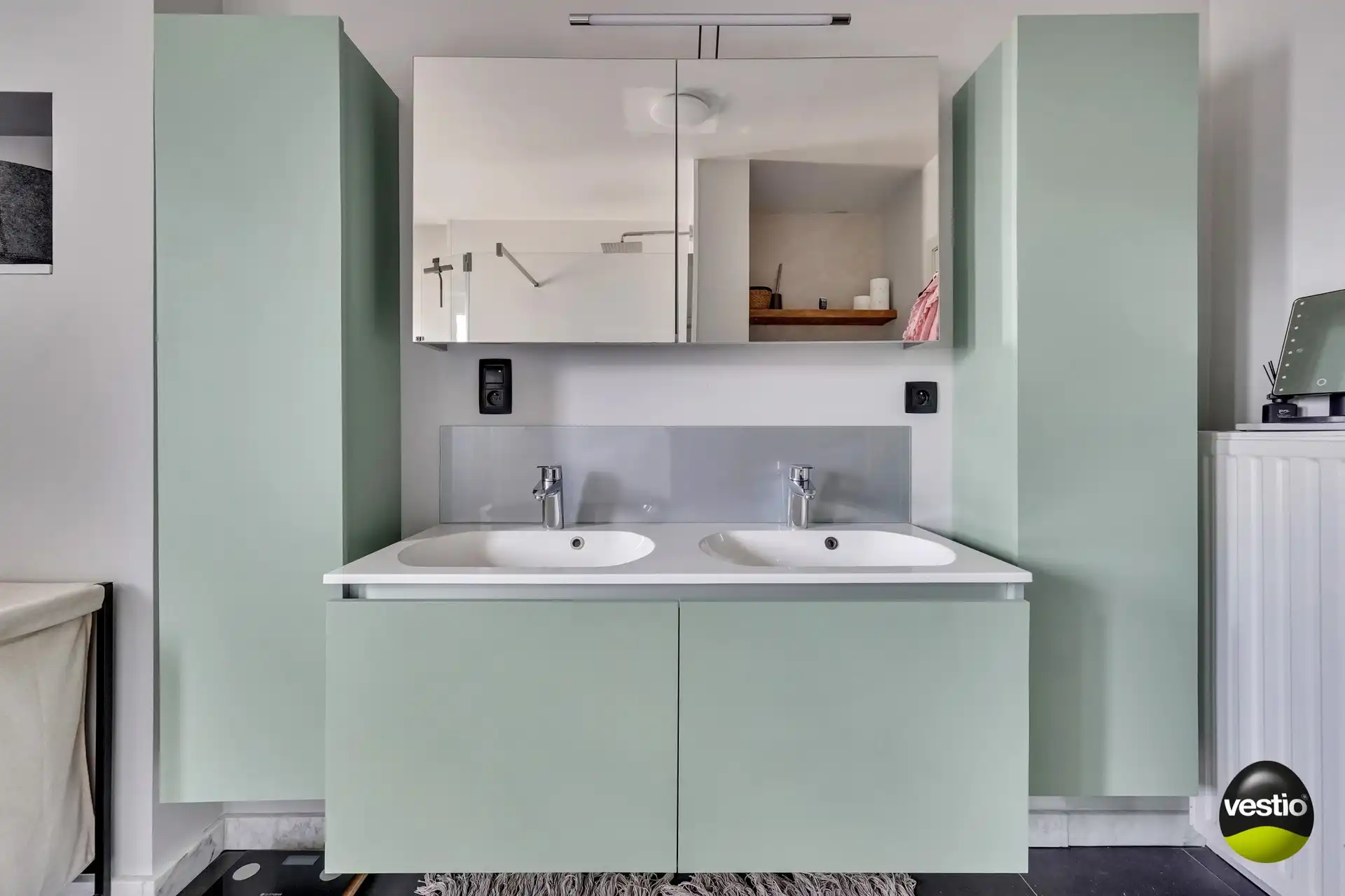 ENERGIEZUINIGE WONING MET 4 SLAAPKAMERS IN DOODLOPENDE STRAAT foto 23