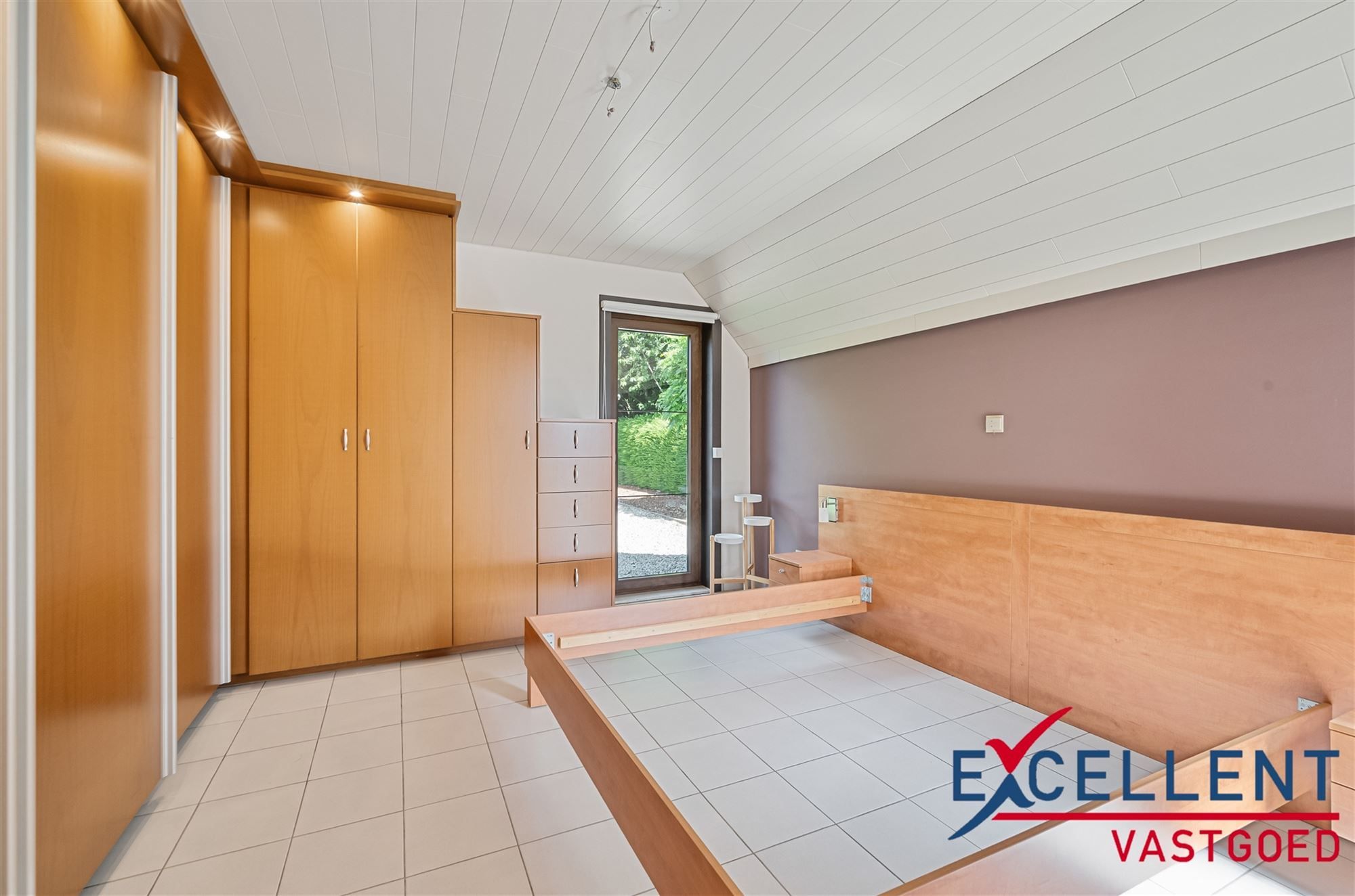 Rustig gelegen en instapklare villa te koop  foto 8