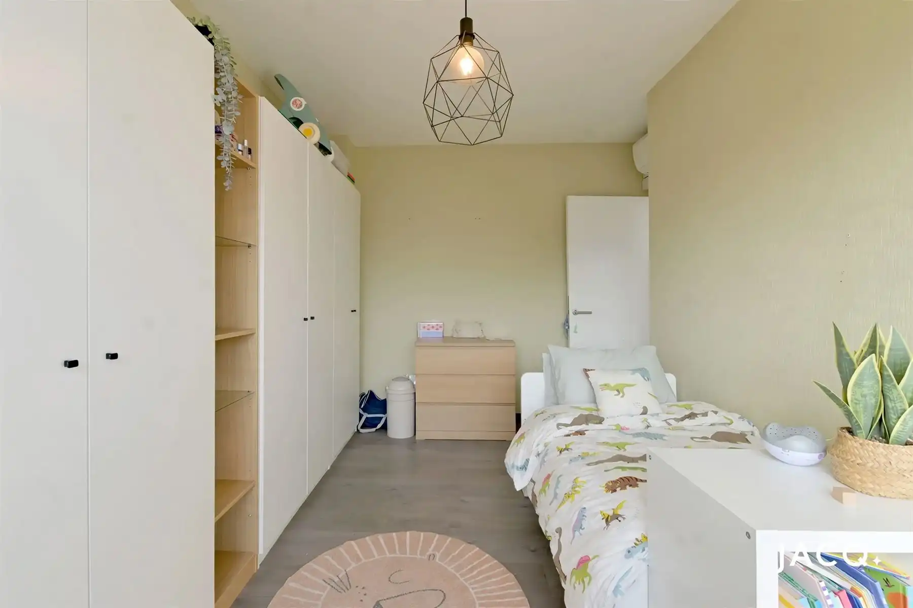 Instapklare woning met 3 slpks, garage en tuin te Deurne! foto 14