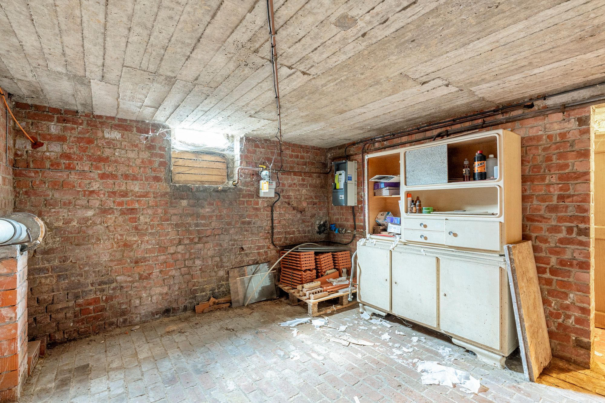 Totaal te renoveren rijwoning voor € 340.000 foto 30