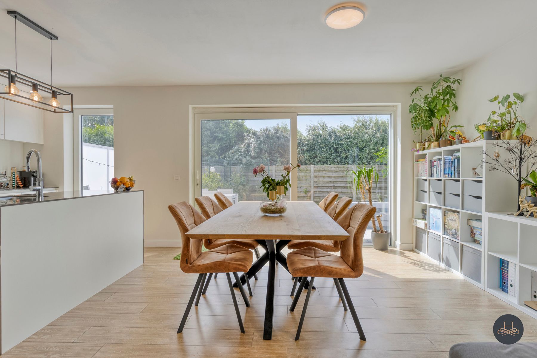 Modern gelijkvloersappartement met leuke tuin foto 7