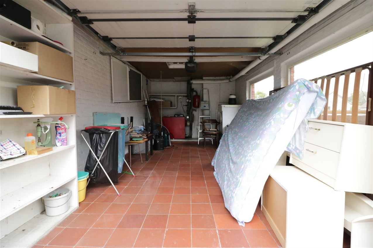 degelijke woning (3 slpk) op 11 a 95 ca foto 34