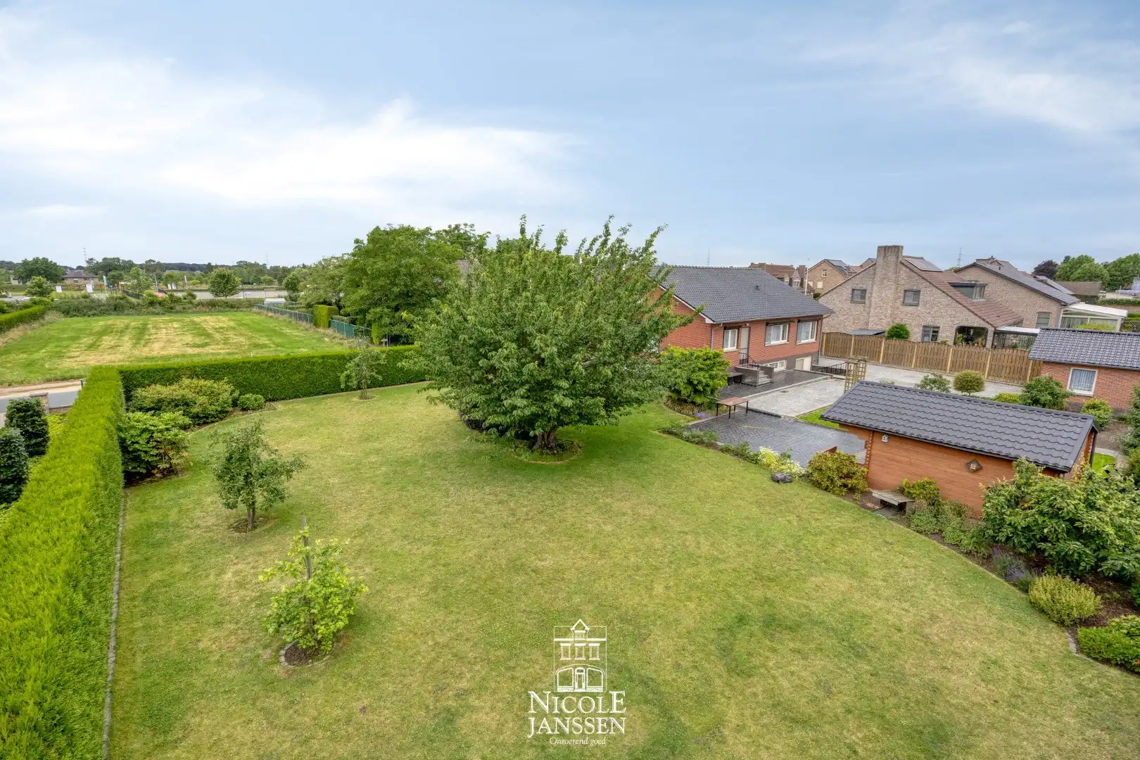 Woning met tuin (te verkavelen tot bouwgrond) foto 3