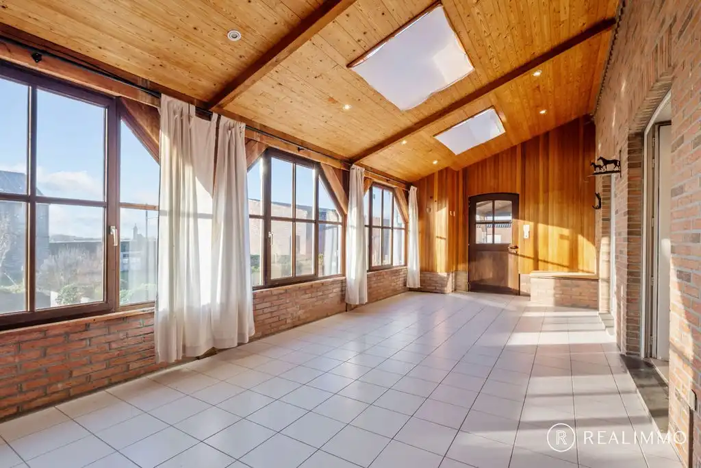 Zéér ruime rustig gelegen villa met bijgebouwen op  8.292m² foto 10