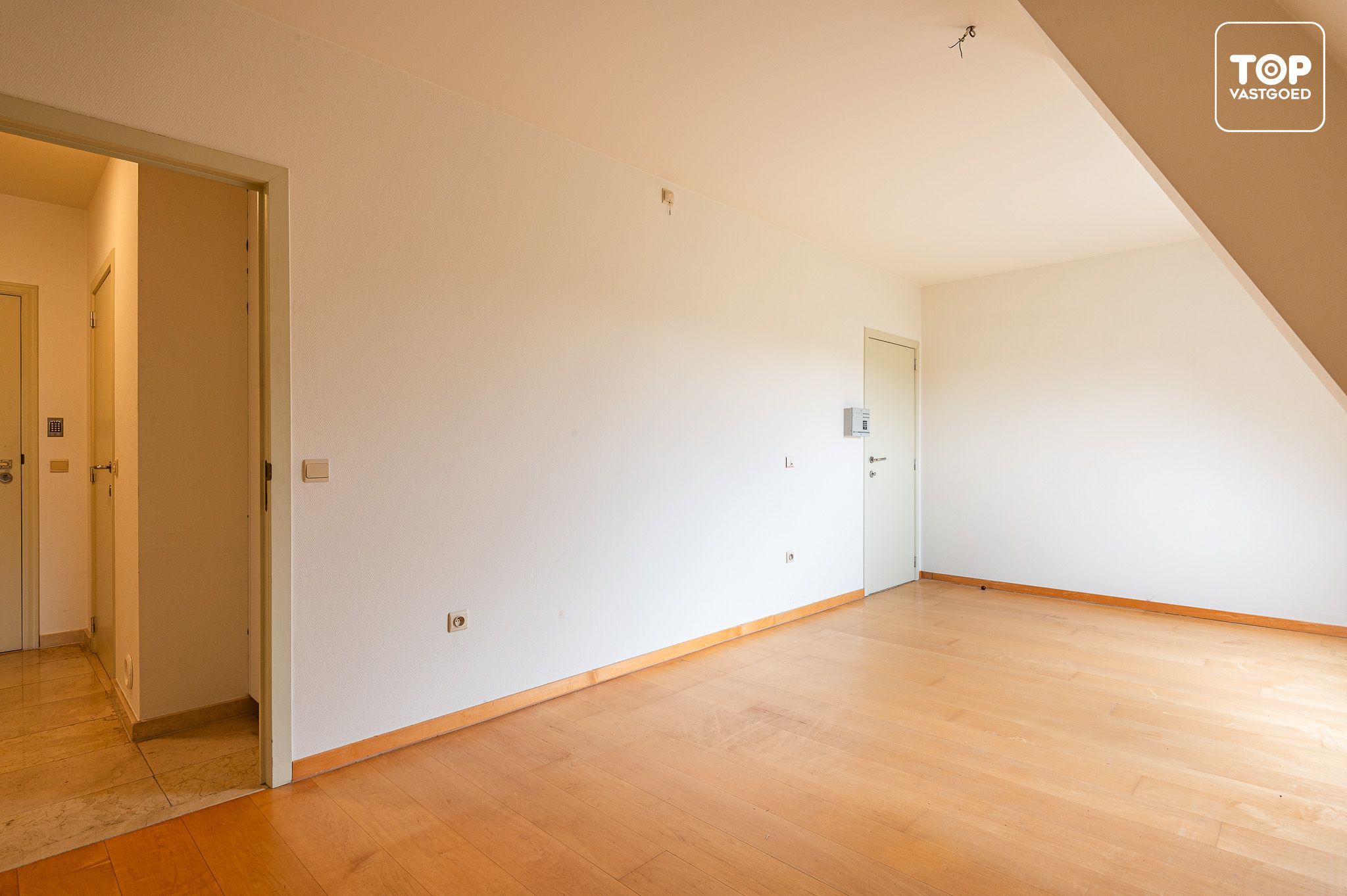 Ruime service flat in residentie Mayflower. foto 14