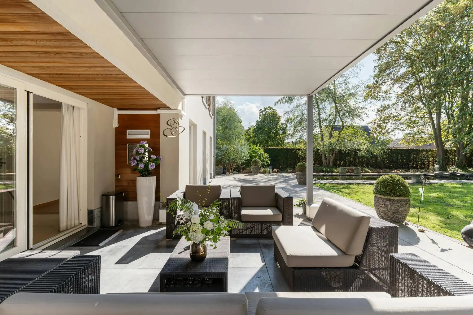 Exclusief landhuis met parkdomein in Aldeneik foto 12