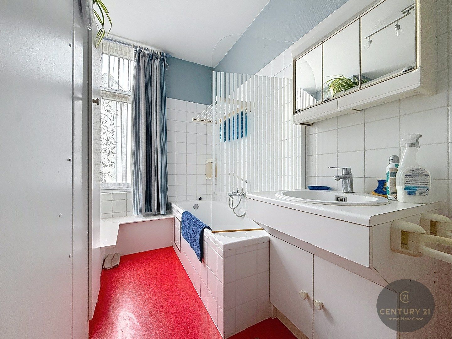 Te renoveren ruime woning met 4 slaapkamers in het hart van Oud-Knokke  foto 14