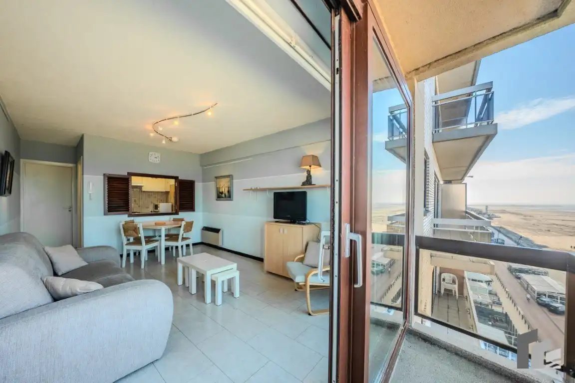 Appartement te koop Zeedijk 195 -/8C - 8370 Blankenberge