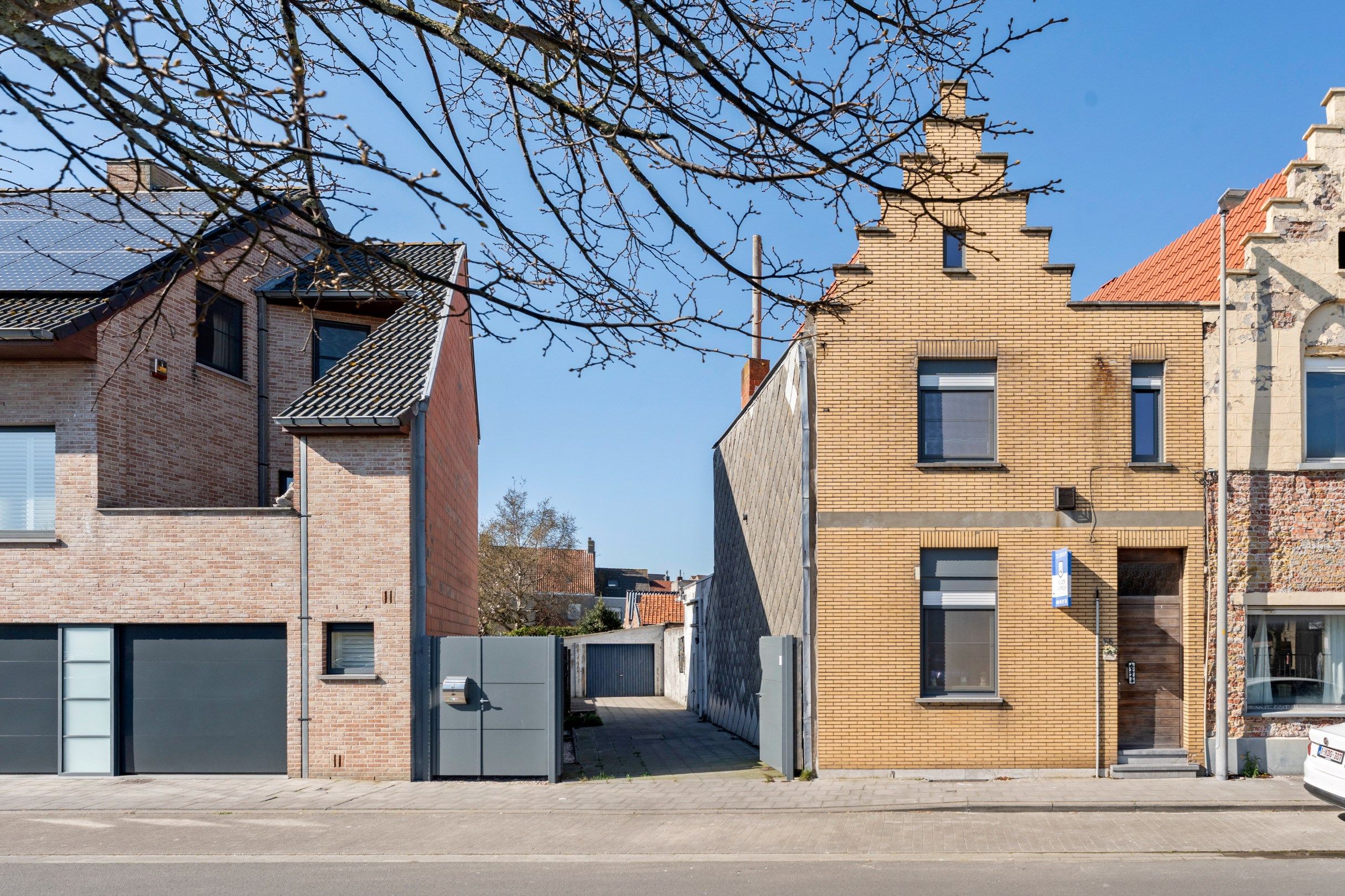 Hoofdfoto van de publicatie: Halfopen woning met garage te Zeebrugge-dorp
