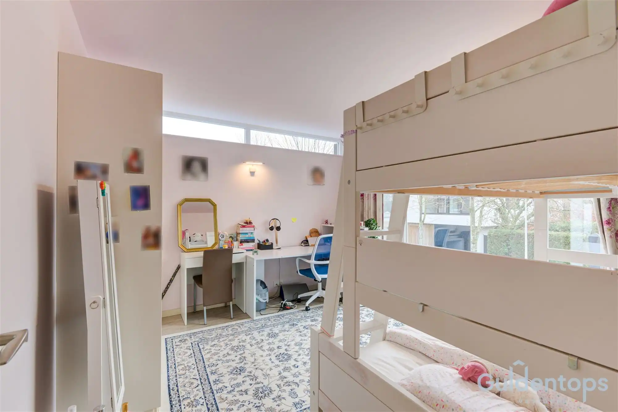 Knappe villa op exceptioneel perceel in gegeerde wijk foto 8