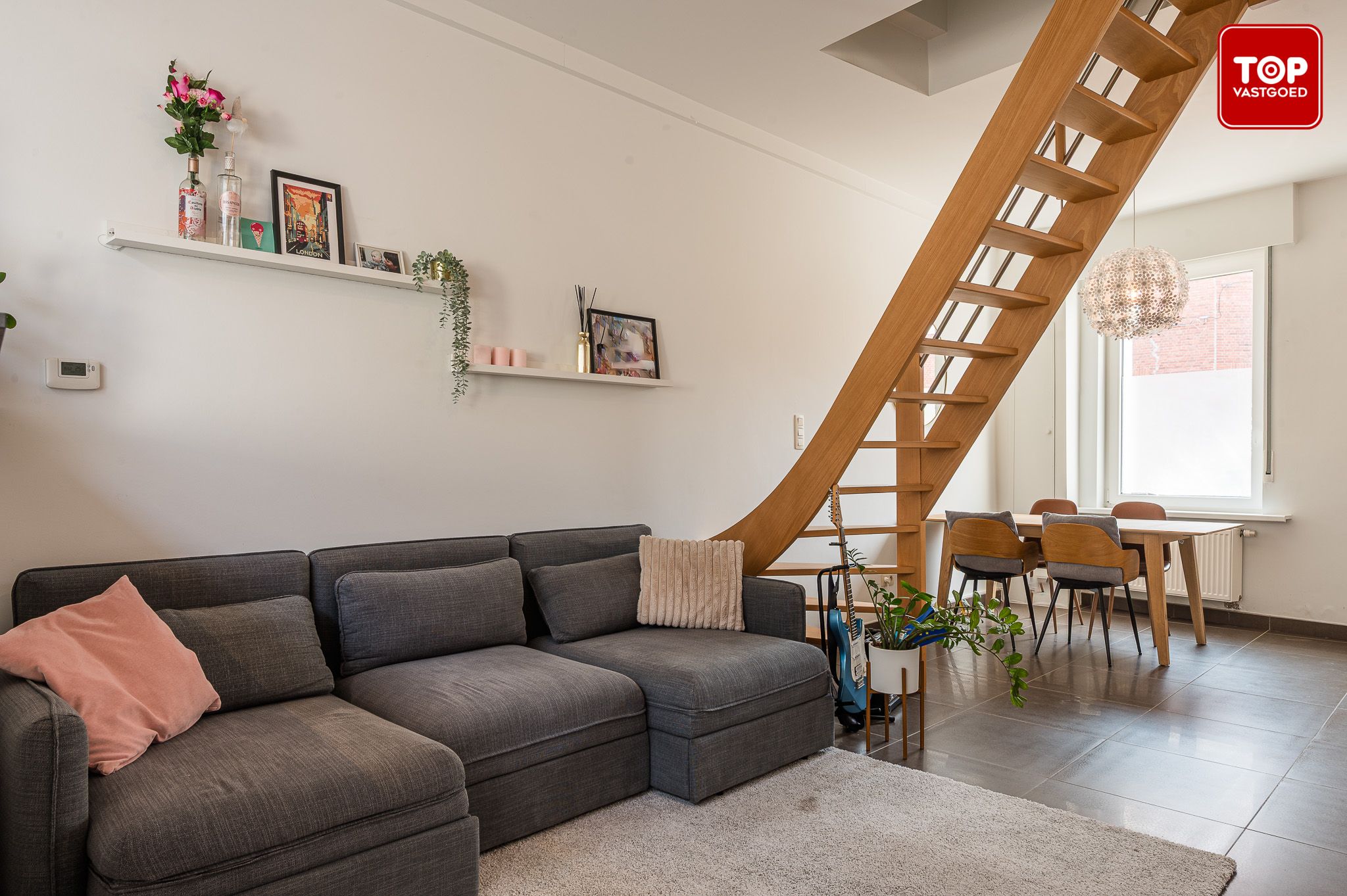 Instapklare woning met 3 slaapkamers en gezellige stadskoer. foto 6