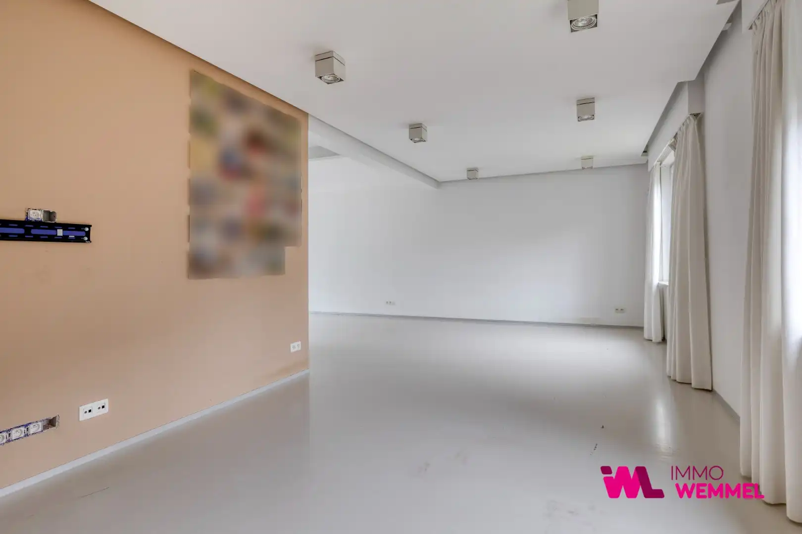 Instapklare gekoppelde woning in het centrum van Wemmel  foto 3