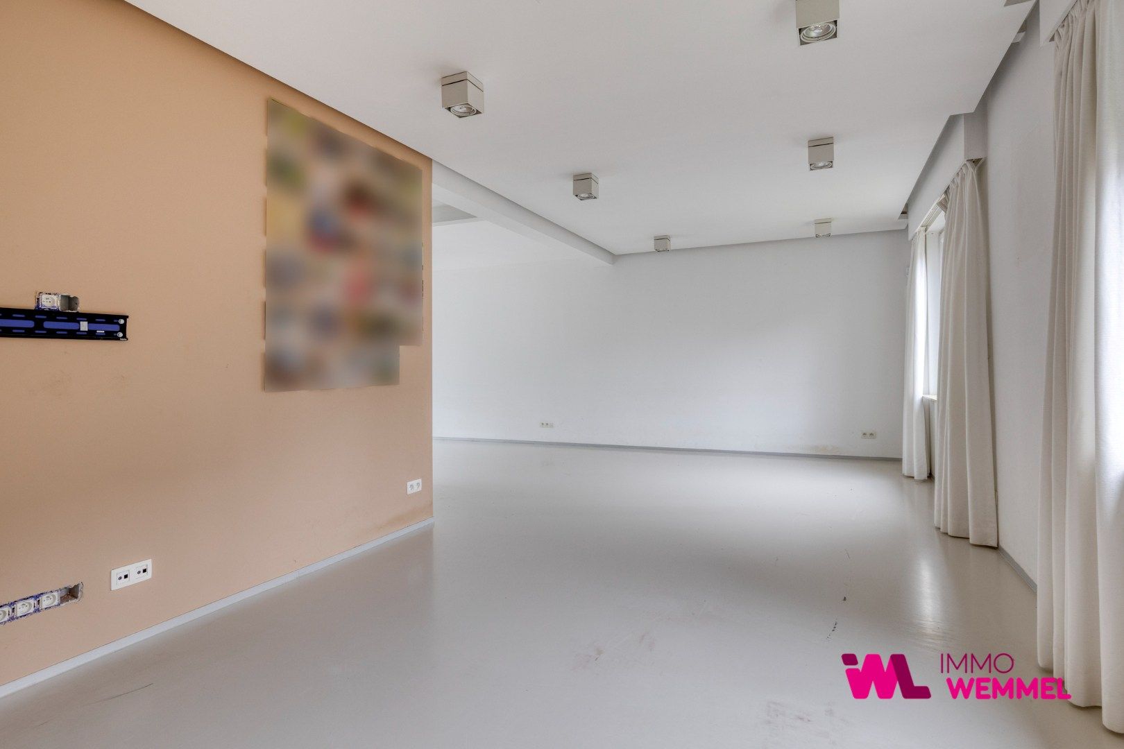 Instapklare gekoppelde woning in het centrum van Wemmel  foto 3