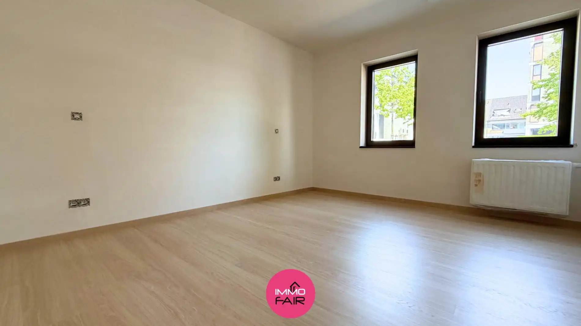 Nieuwbouwappartement op toplocatie in hartje Lanaken met zonnig terras foto 6