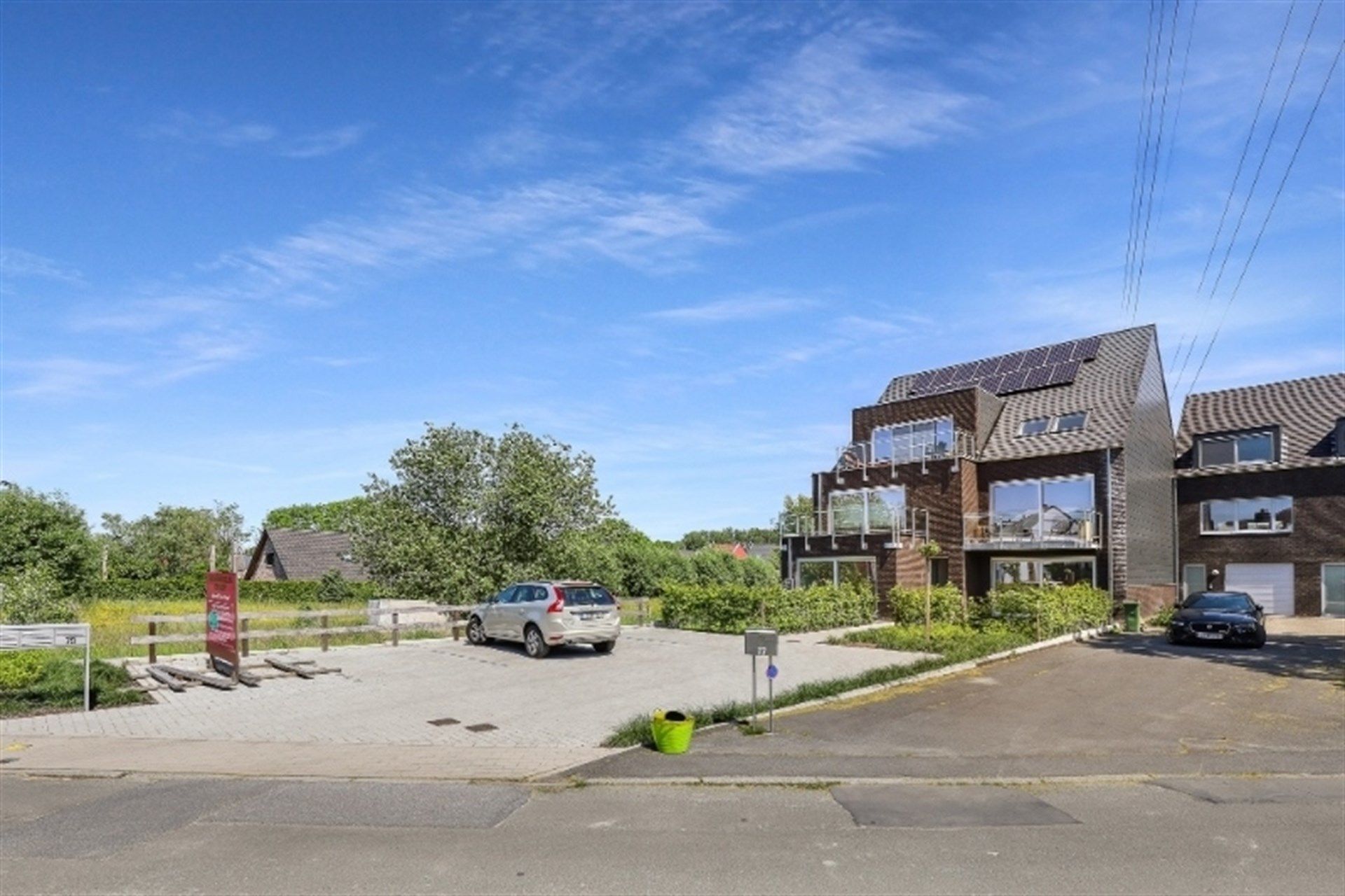 Prachtig recent appartement met 2 slaapkamers in de stadsrand foto 13